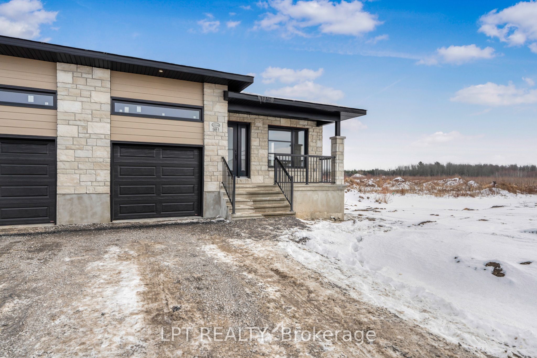 965 Katia Street, The Nation, ON K0A 2M0 photo 2
