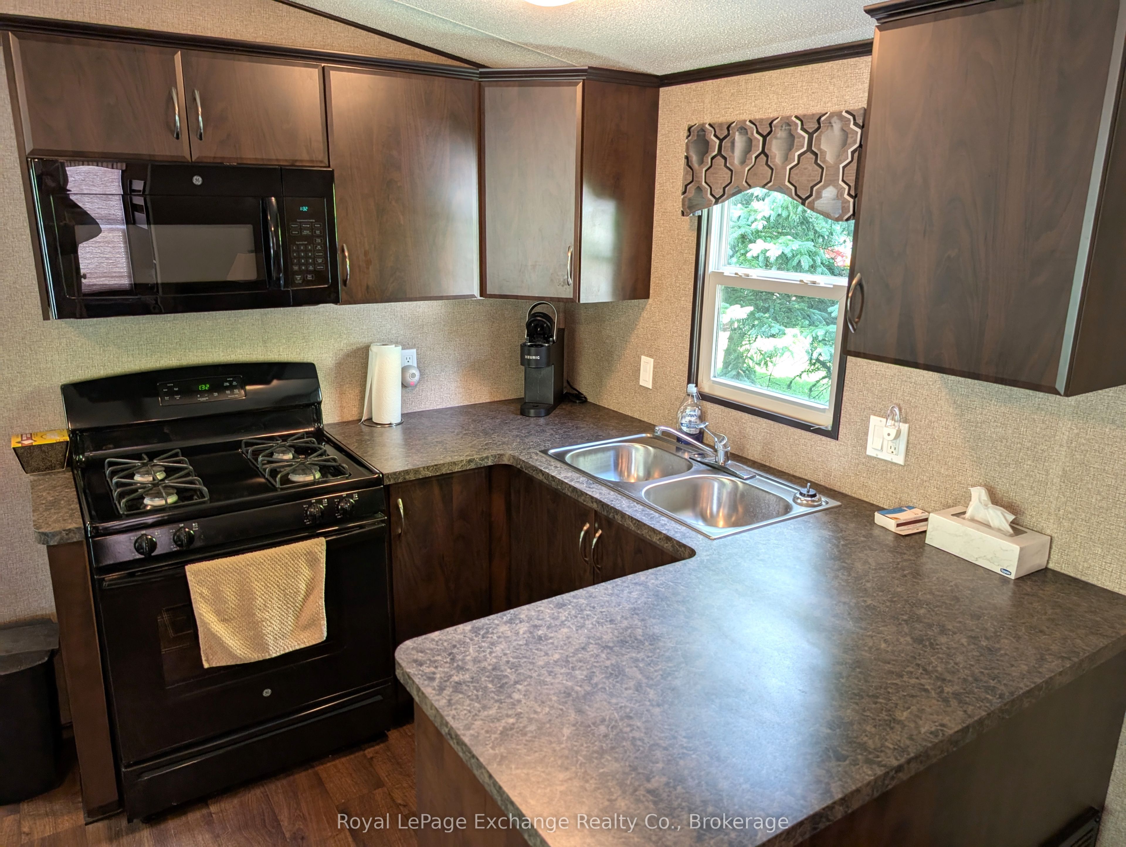 13 Southline Avenue #P1, Huron-Kinloss, ON N0G 0E1 photo 5