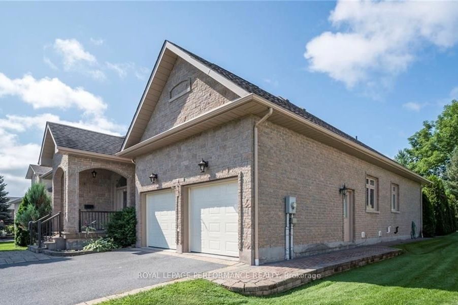 6802 Riverview Drive, South Glengarry, ON K6H 7M1 photo 2