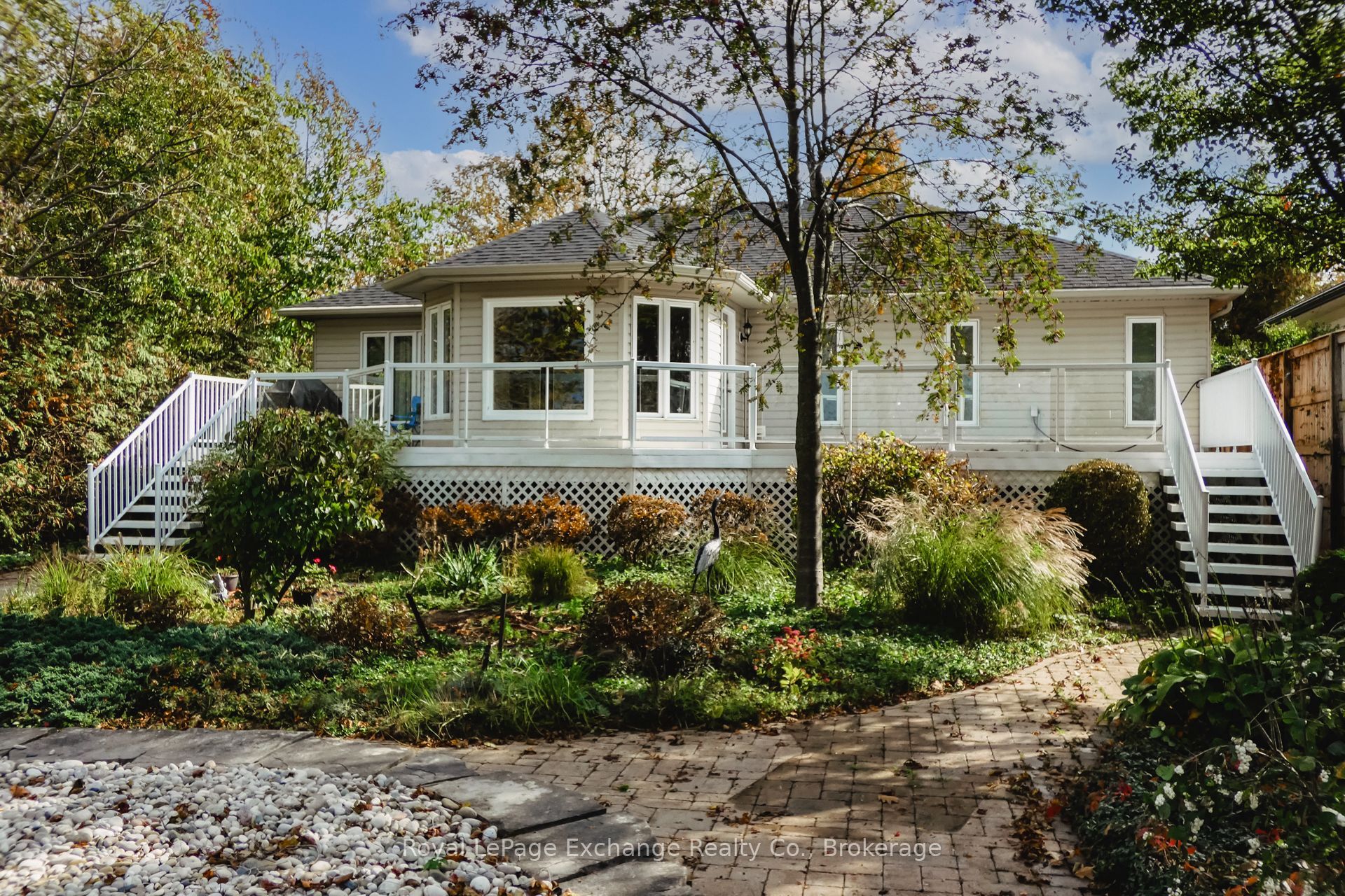 1144 Shevchenko Boulevard, Kincardine, ON N2Z 1B4 photo 3