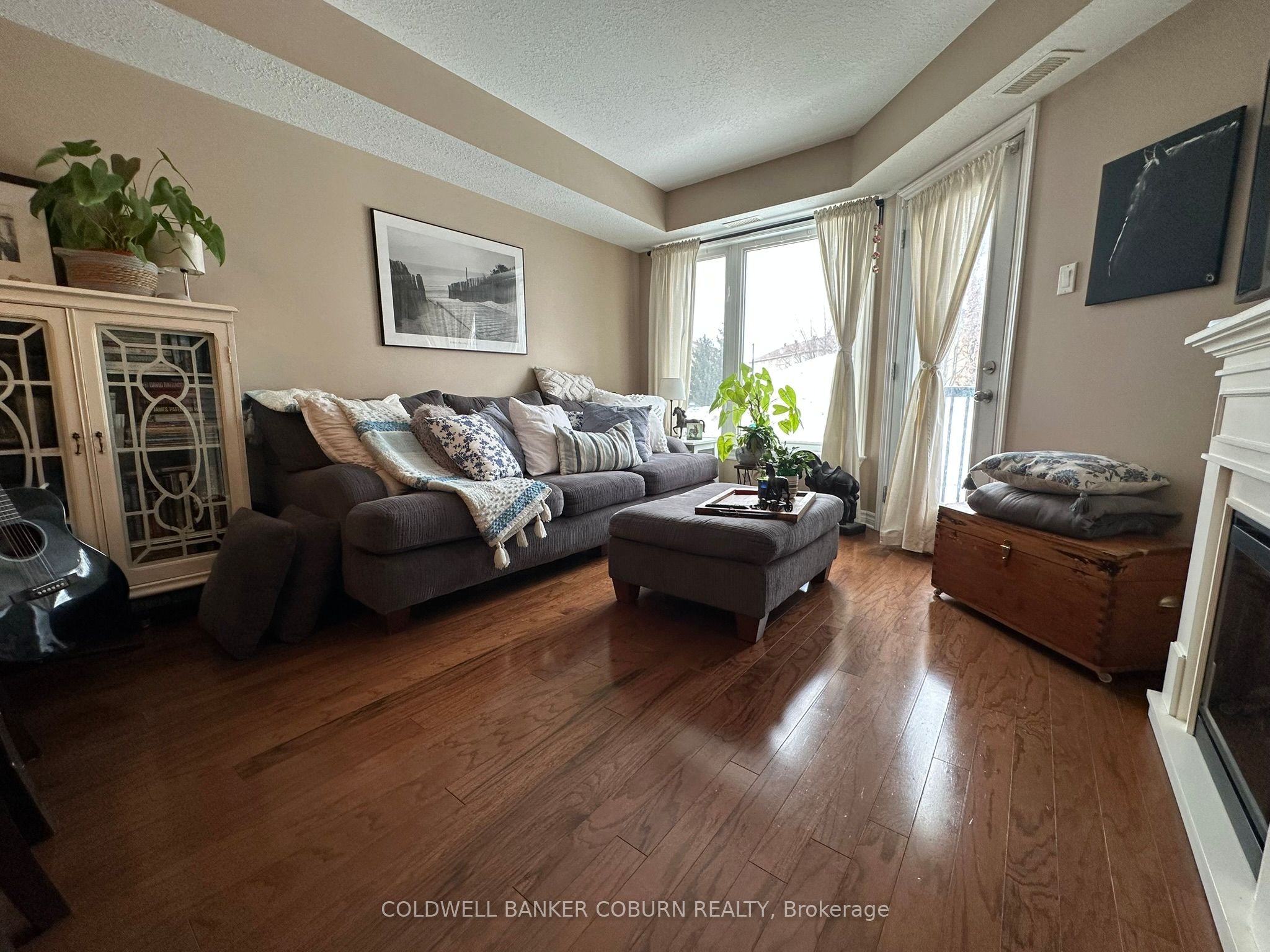 398 Van Buren Street 105, North Grenville, ON K0G 1J0 photo 5