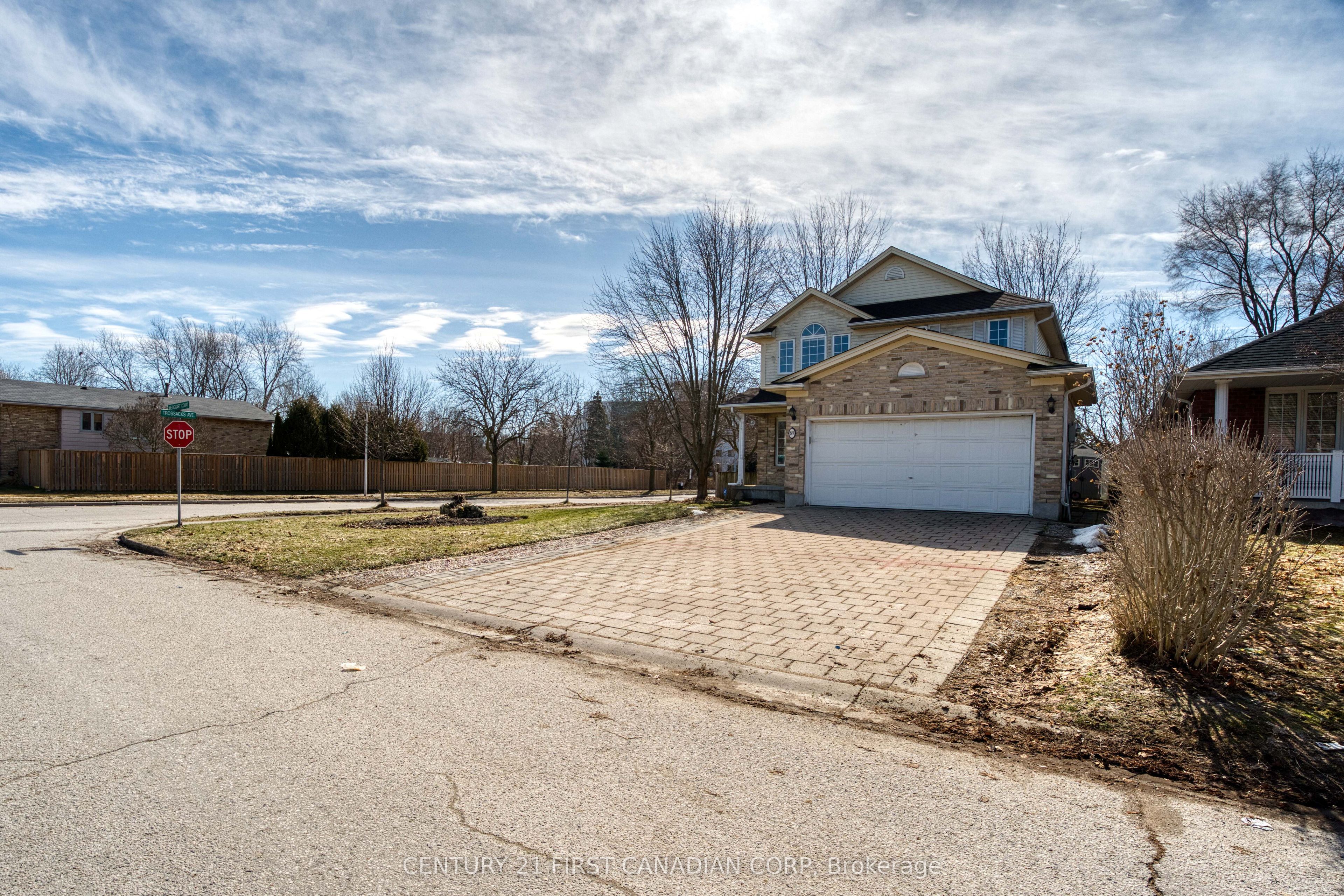 89 Mctaggart Court, London North, ON N5X 3L9 photo 4