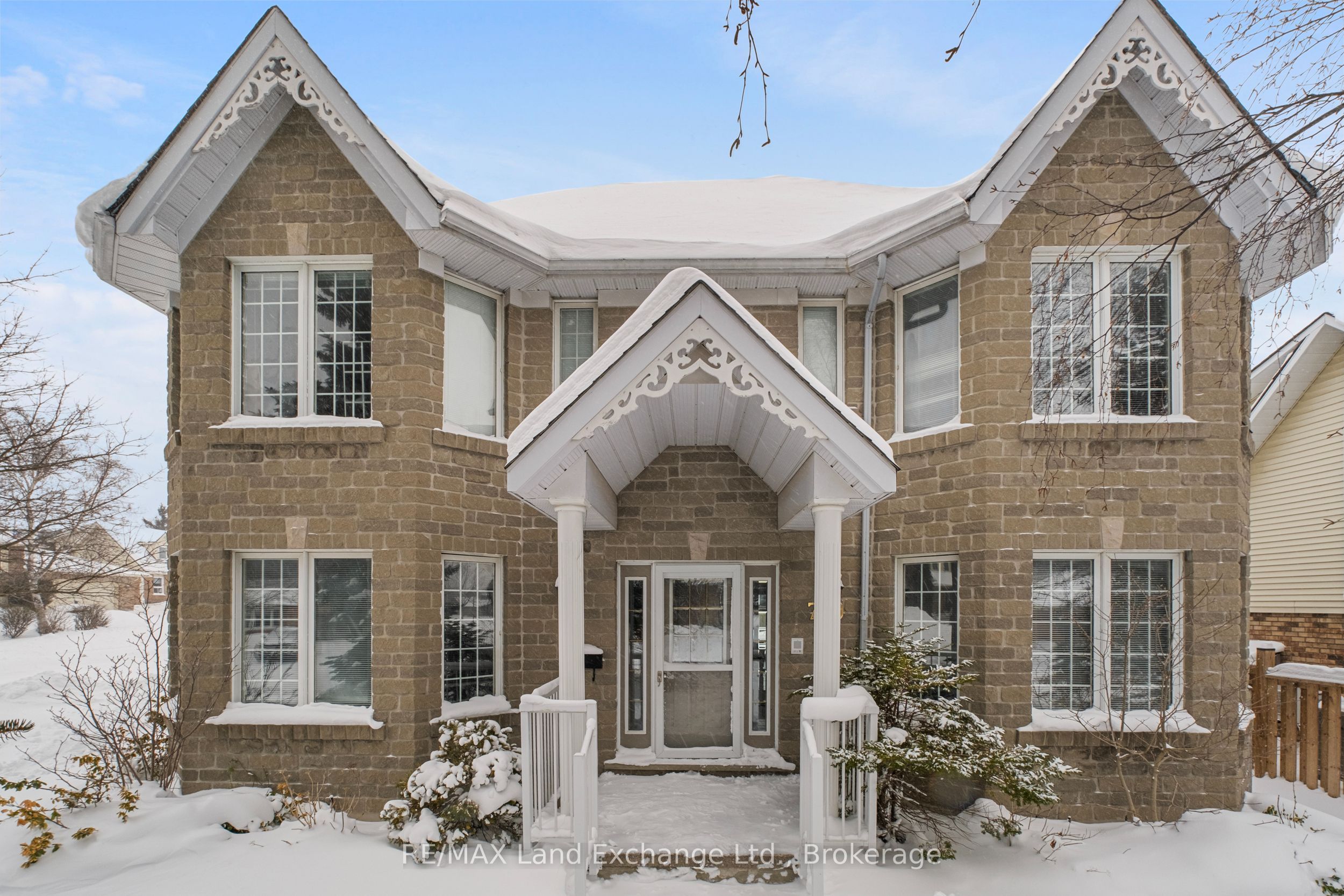 750 McPherson Crescent, Kincardine, ON N2Z 1M4 photo 2