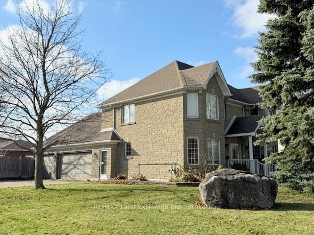 750 McPherson Crescent, Kincardine, ON N2Z 1M4 photo 3