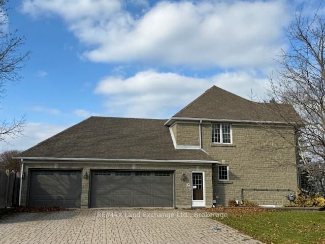 750 McPherson Crescent, Kincardine, ON N2Z 1M4 photo 4