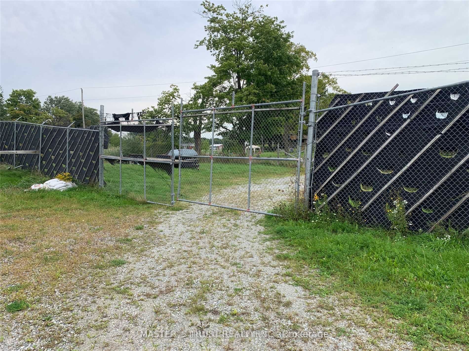43621 Highway 3, Wainfleet, ON L0S 1V0 photo 2