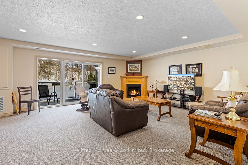 125 William Street N 406, Brockton, ON N0G 2V0 photo 2