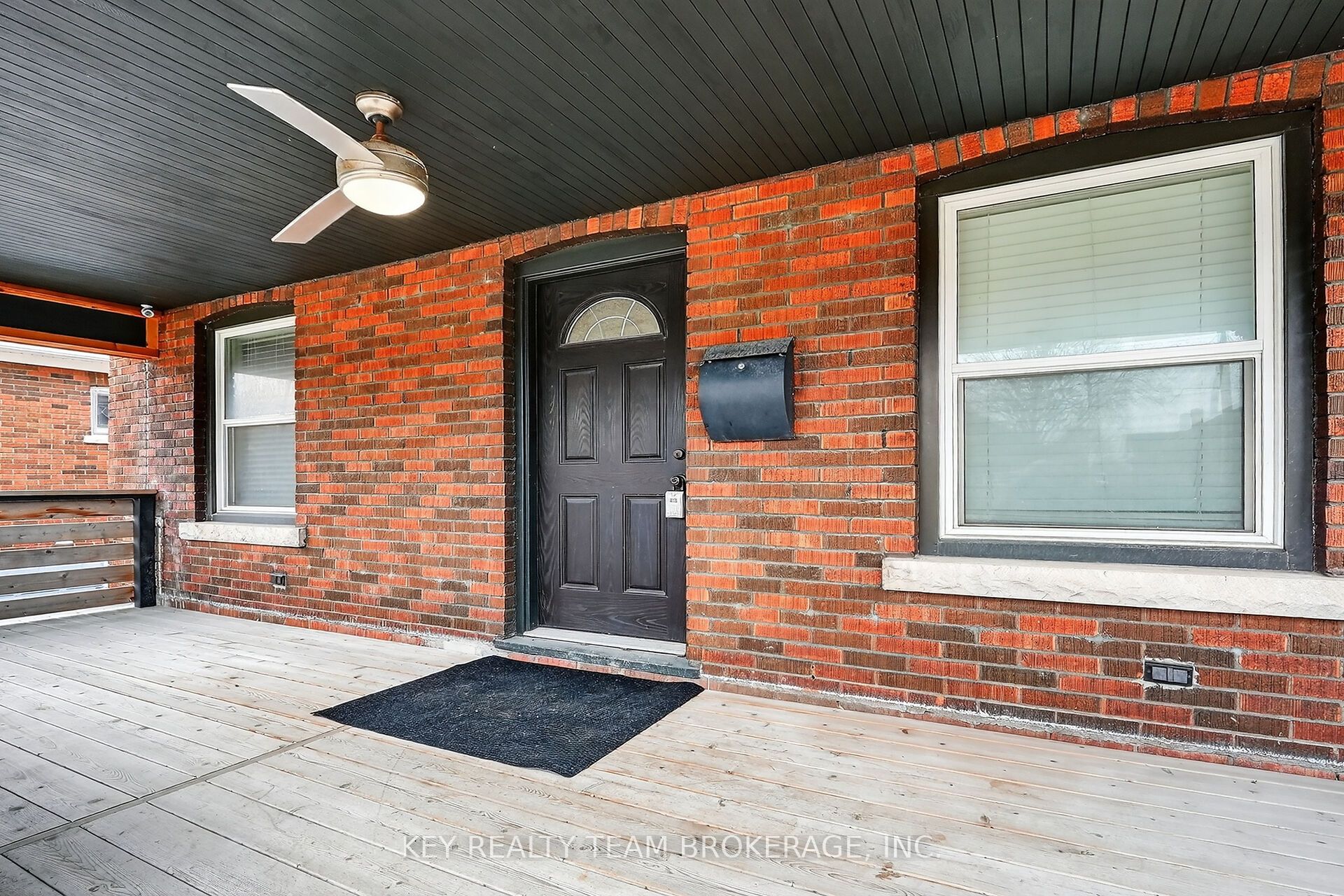 5169 Bridge Street, Niagara Falls, ON L2E 2T2 photo 3