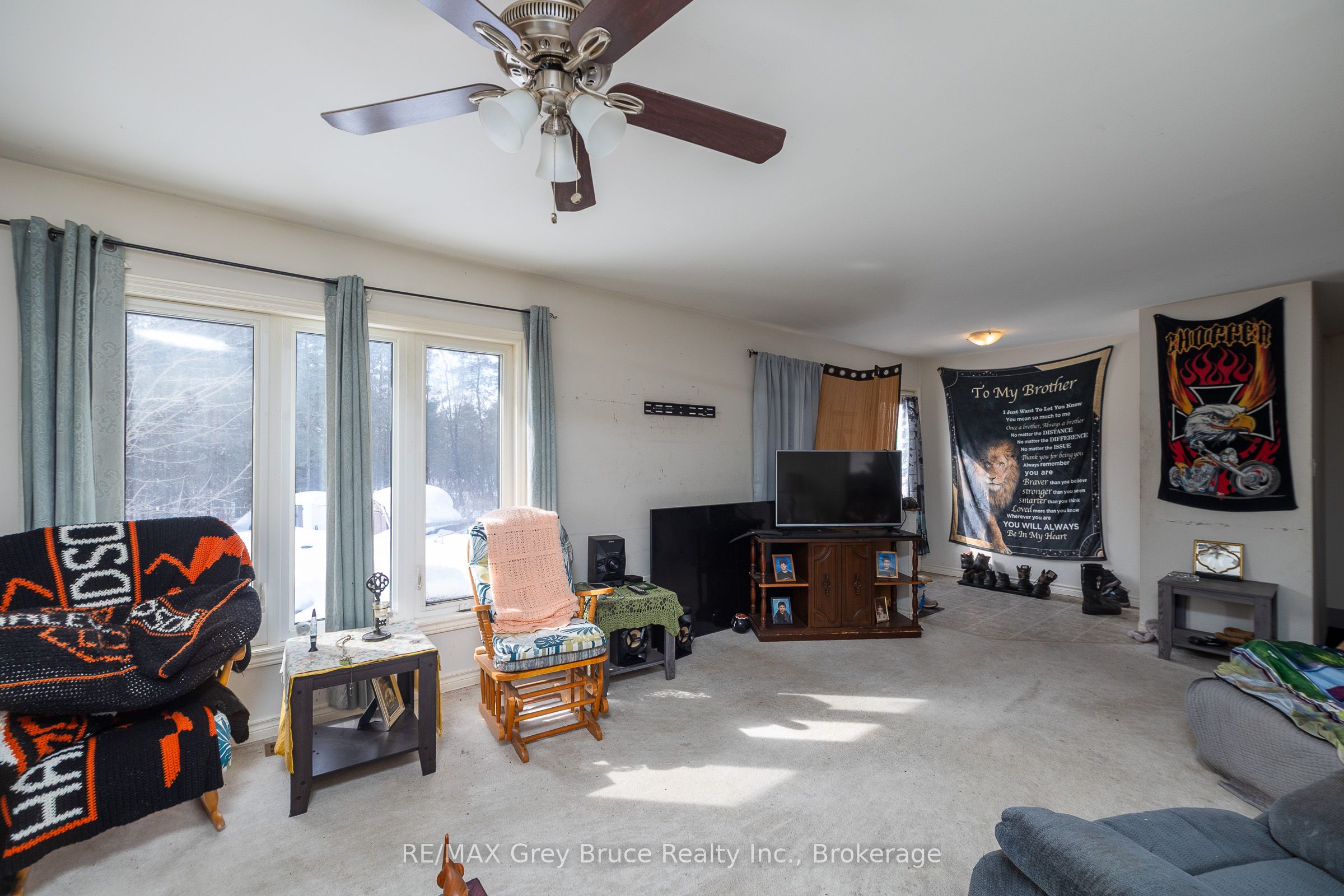 260 Spring Creek Road, South Bruce Peninsula, ON N0H 1P0 photo 3