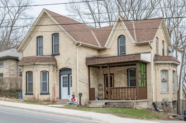 163 Fountain Street N, Cambridge, ON N3H 1H7