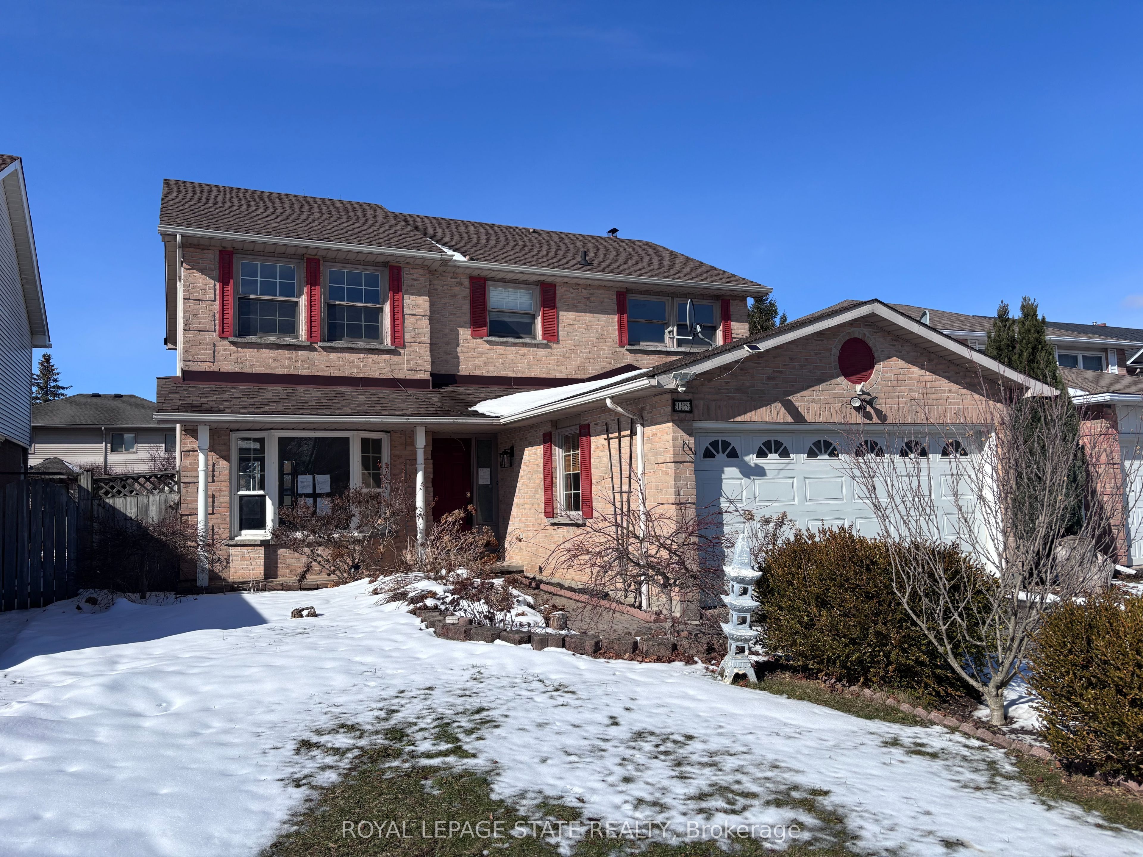 15 Strada Boulevard, St. Catharines, ON L2S 3L6