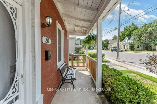 30 King Street, Prince Edward County, ON K0K 2T0 photo 4