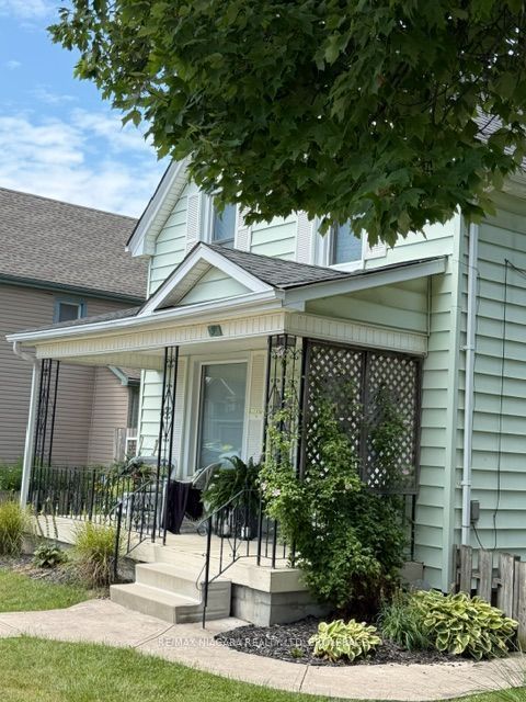 9 Beech Street, Port Colborne, ON L3K 3N7 photo 2