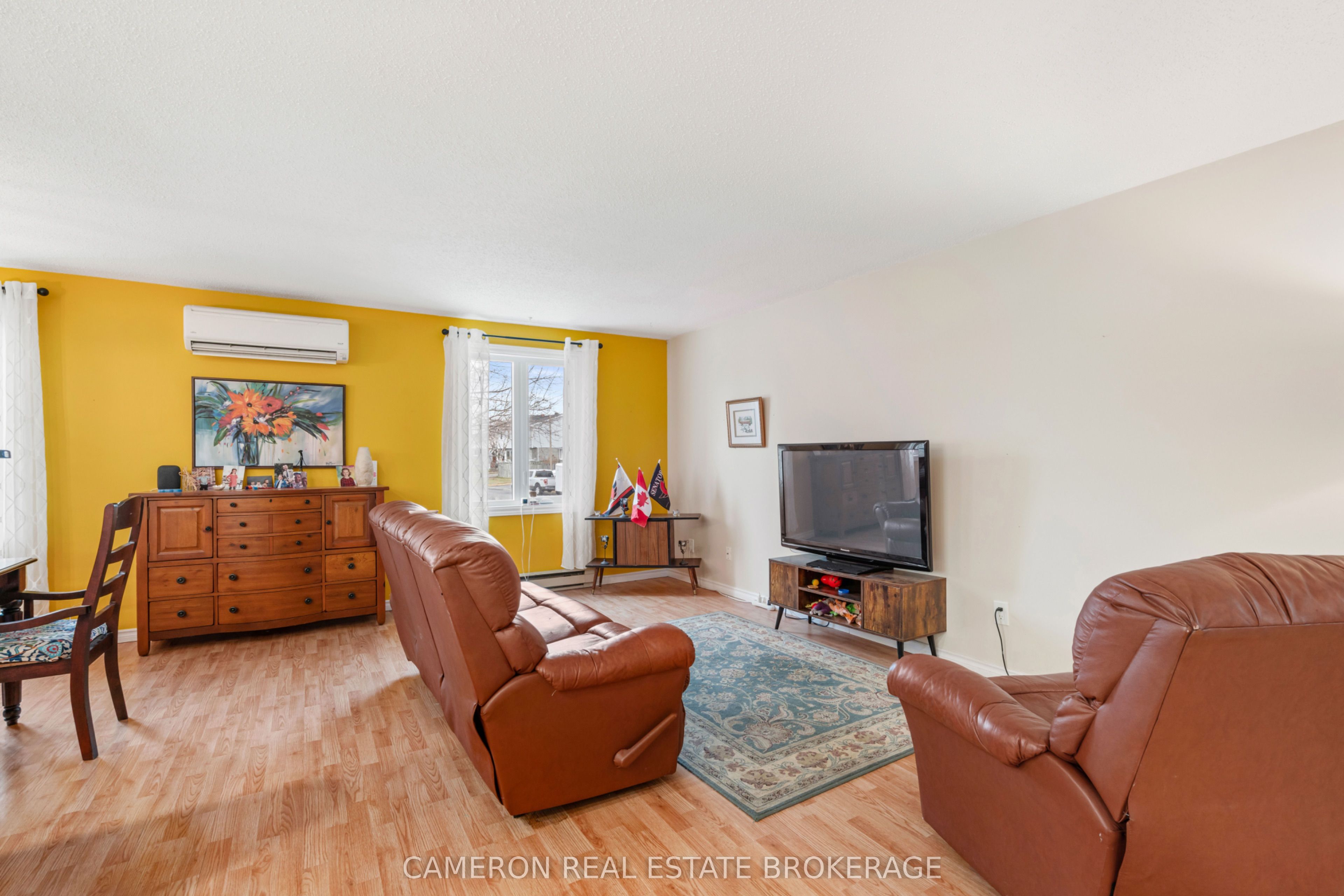 200 Ellen Avenue, Cornwall, ON K6J 3L7 photo 4