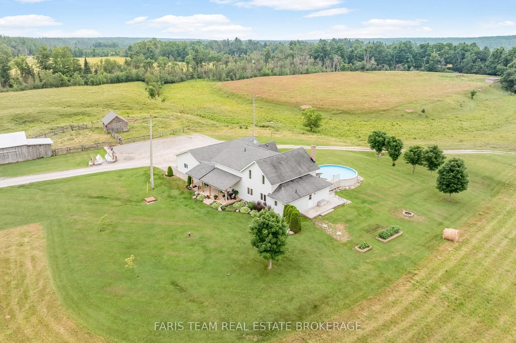 2433 County Road 121, Kawartha Lakes, ON K0M 1C0 photo 2