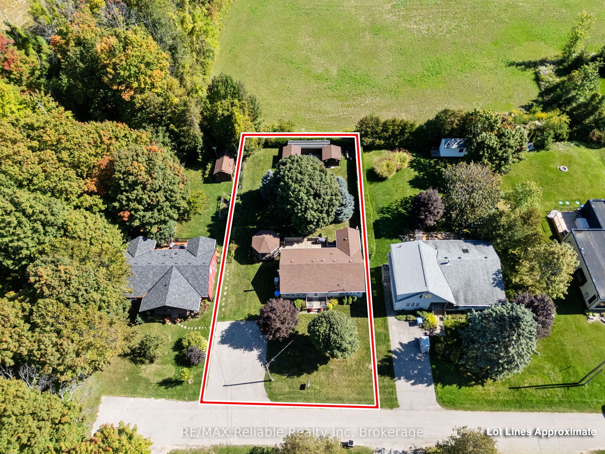 77556 Melena Drive, Bluewater, ON N0M 1G0 photo 3