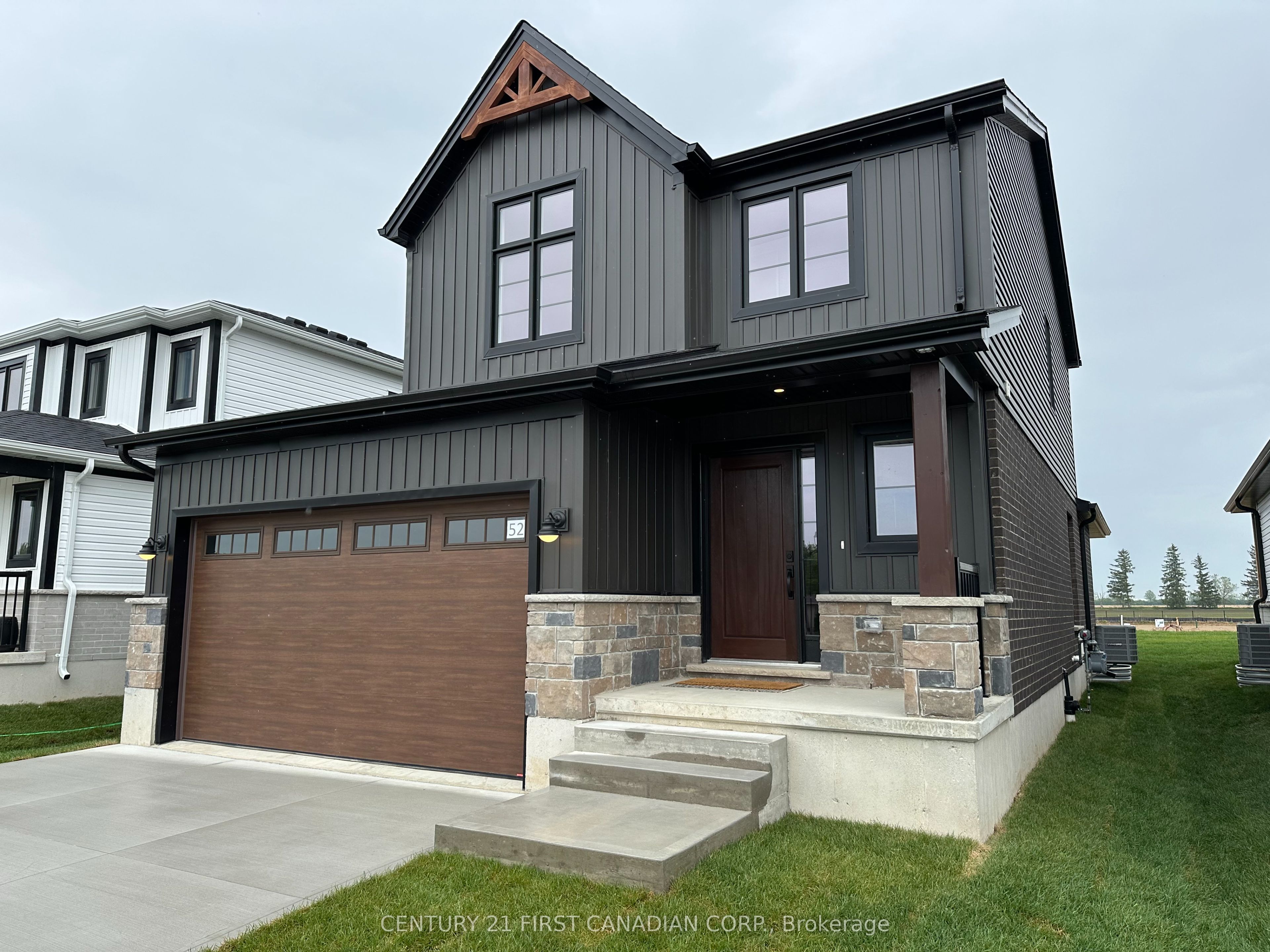 127 Addison Avenue, Lucan Biddulph, ON N0M 2J0 photo 5