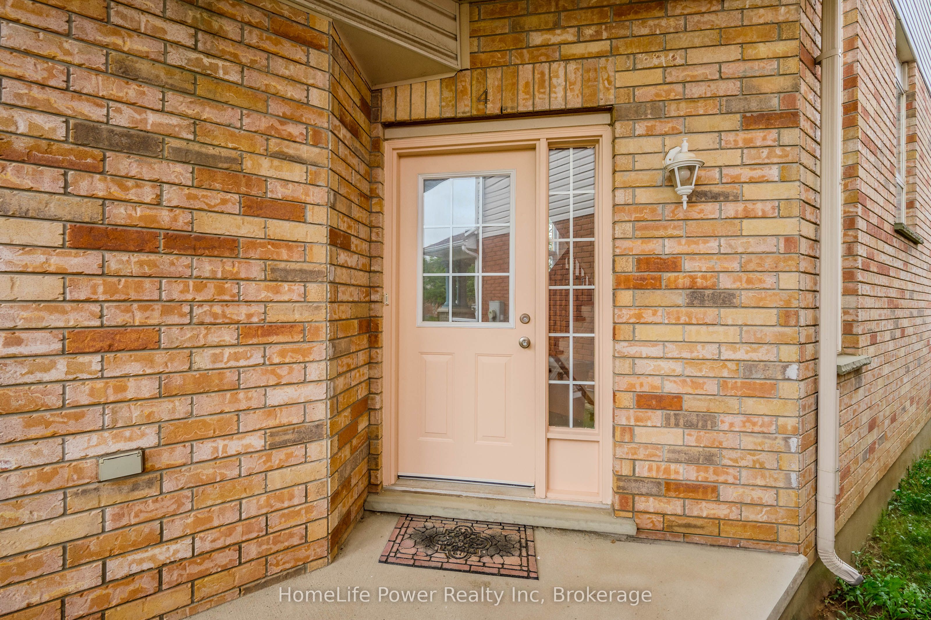 4 DARLING Crescent, Guelph, ON N1L 1P9 photo 3