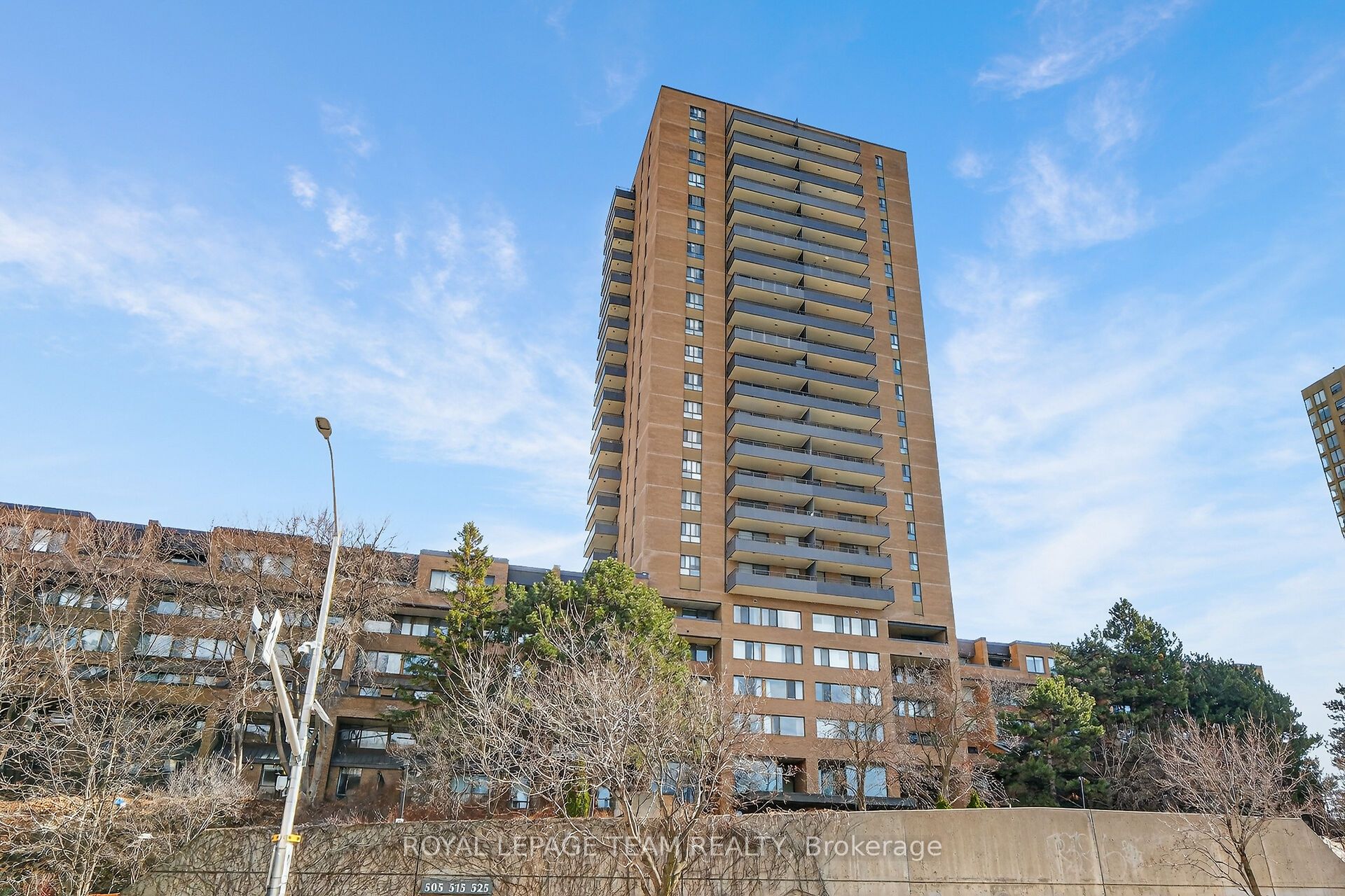 515 St Laurent Boulevard S 1809, Manor Park - Cardinal Glen and Area, ON K1K 3X5
