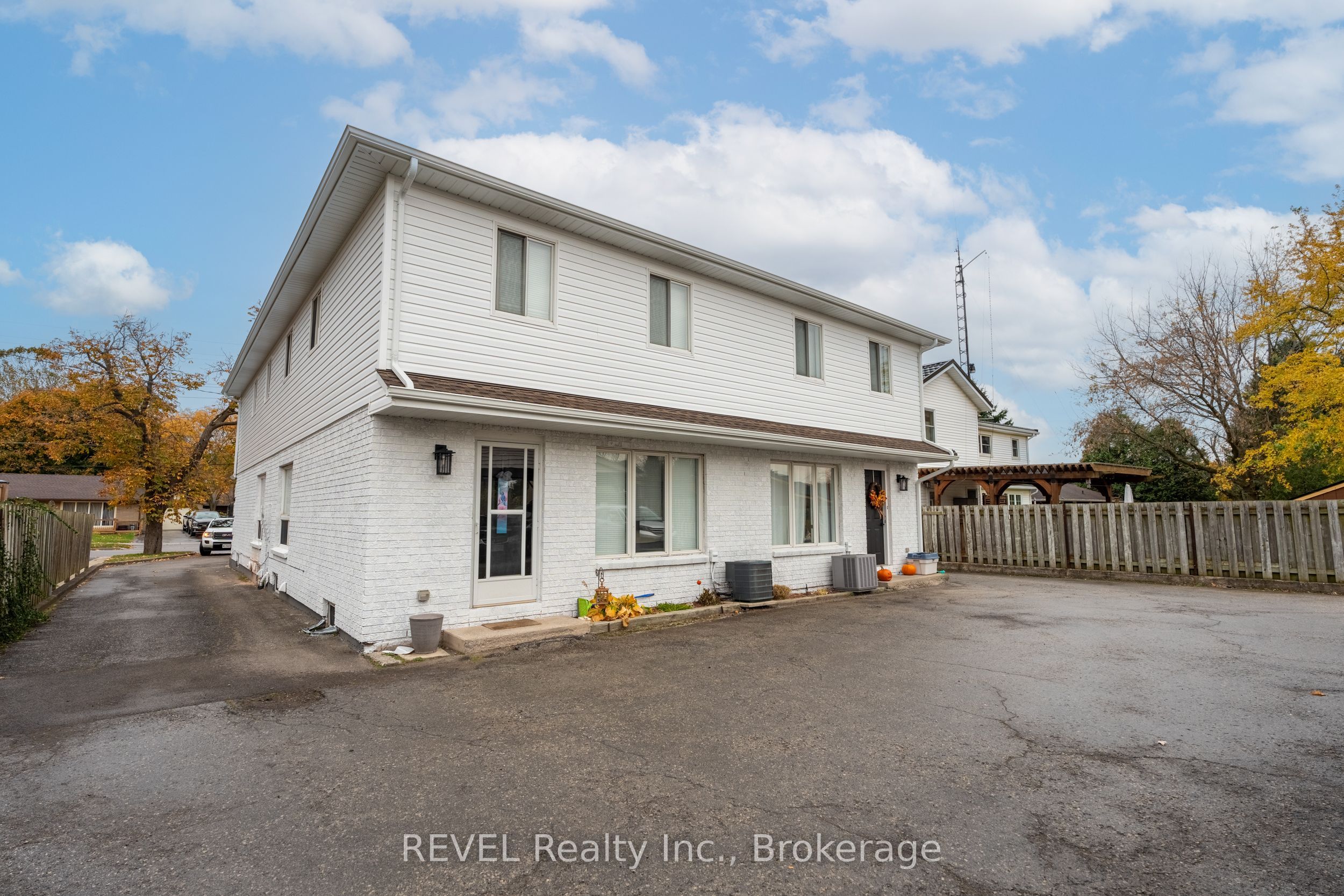 1372 Haist Street 1, Pelham, ON L0S 1M0 photo 3