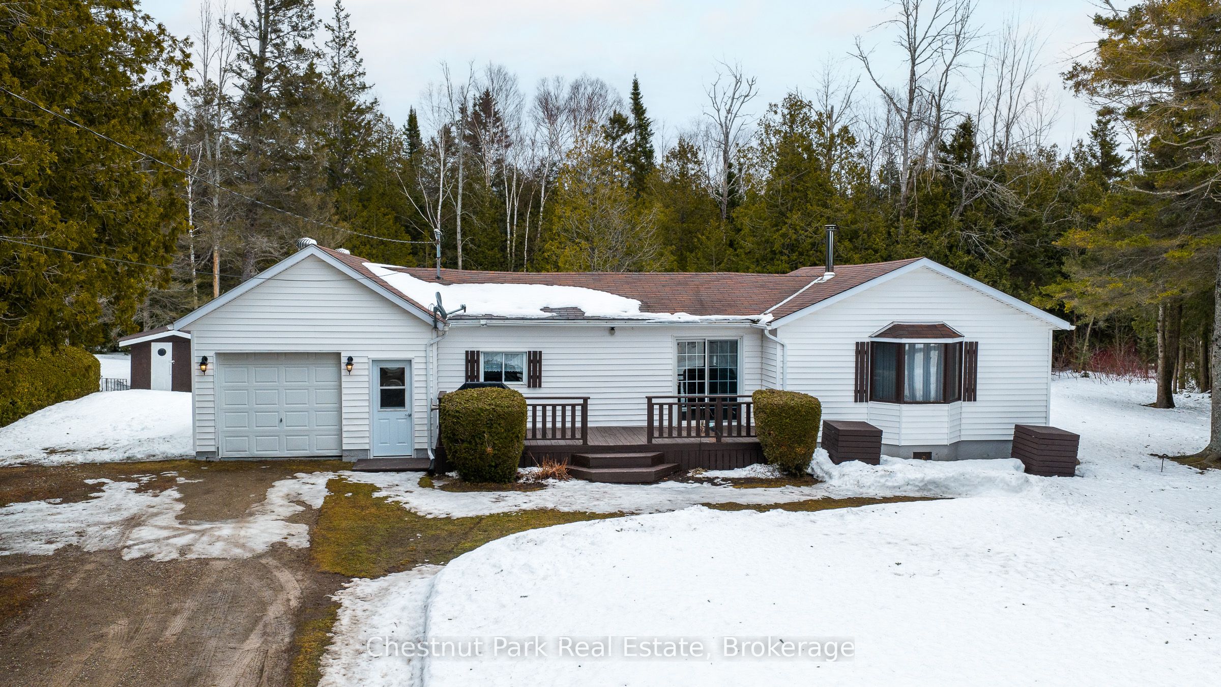 187 Warner Bay Road, Northern Bruce Peninsula, ON N0H 2R0 photo 3