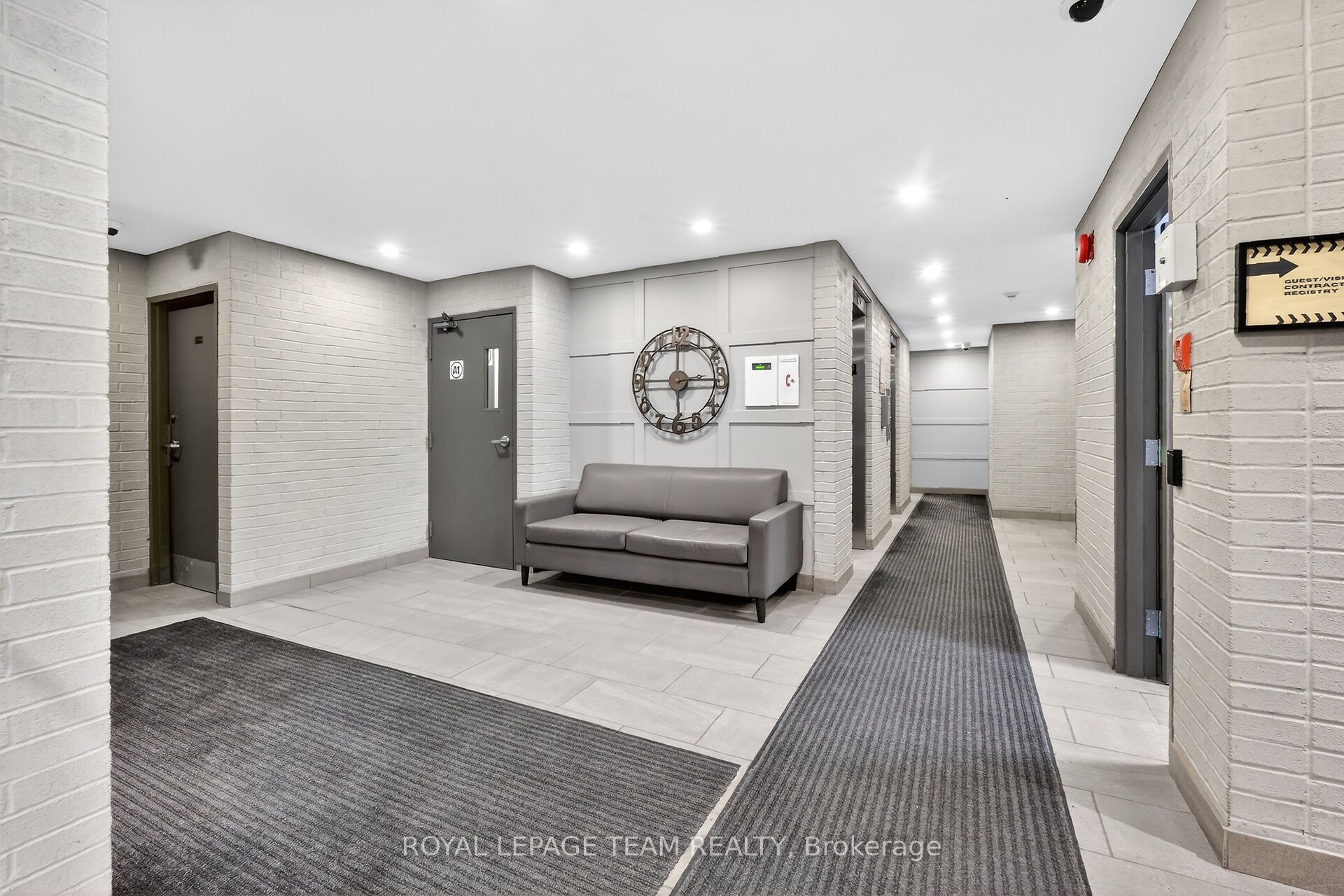 40 Arthur Street 601, West Centre Town, ON K1R 7T5 photo 5