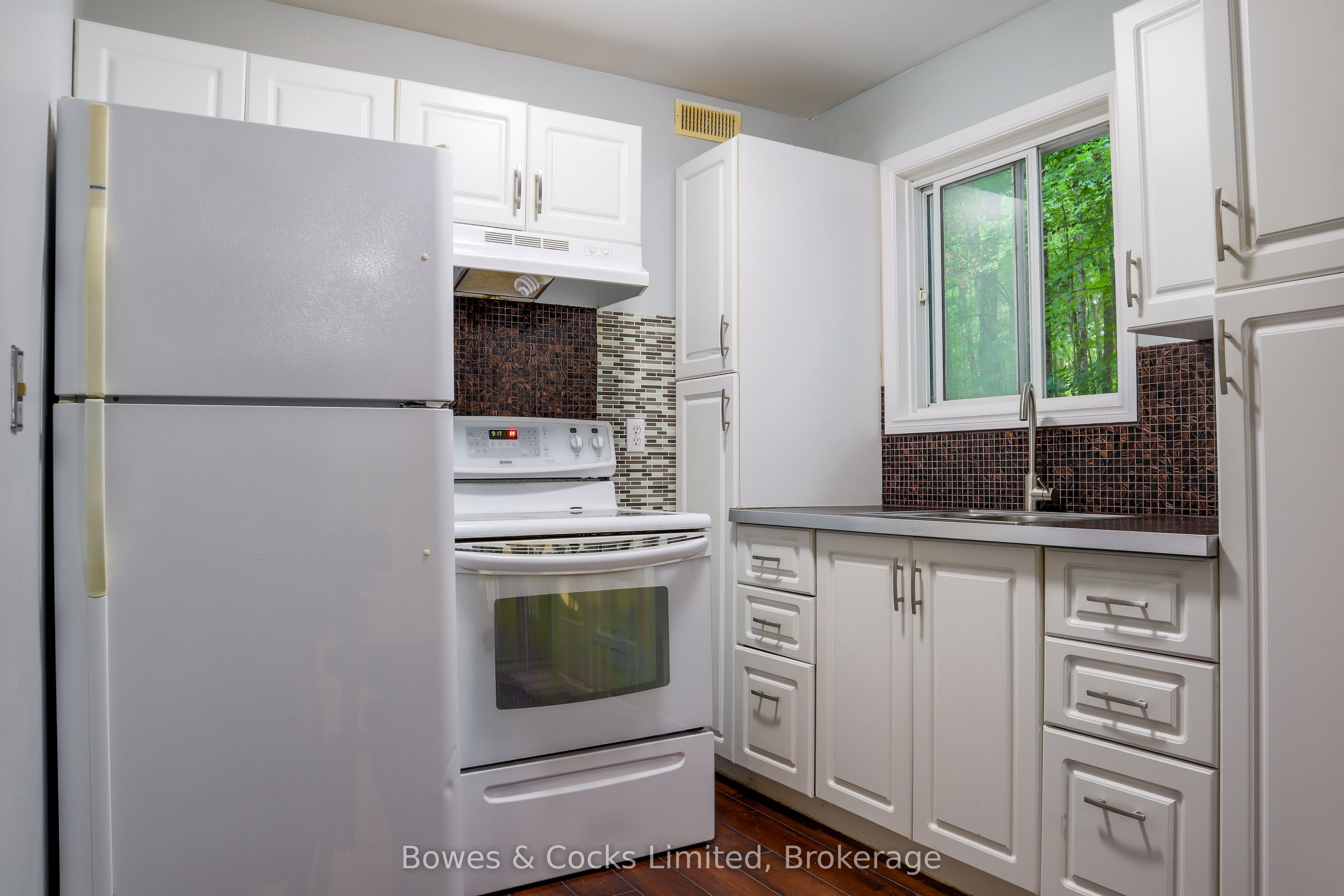 2276 County Road 620, North Kawartha, ON K0L 1A0 photo 4