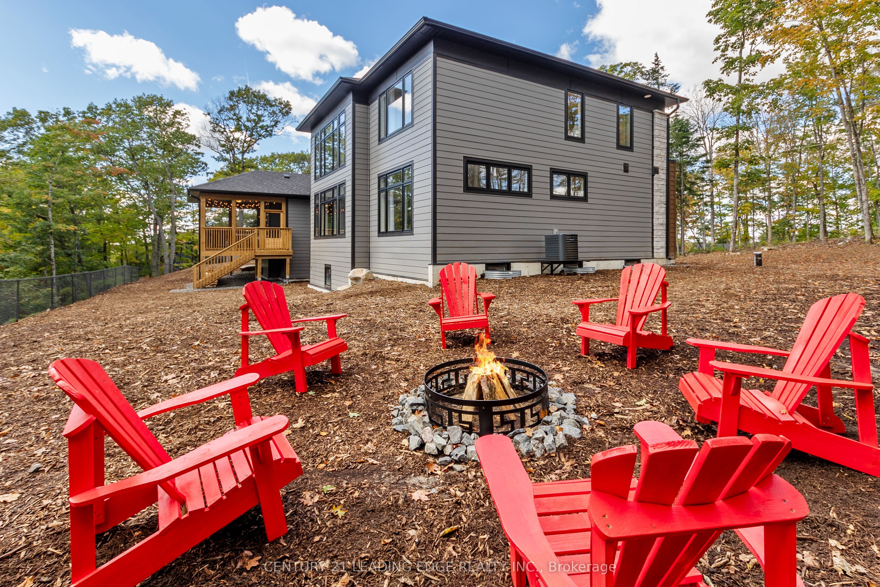 1023 Kingsridge Court, Lake of Bays, ON P1H 0K1 photo 2