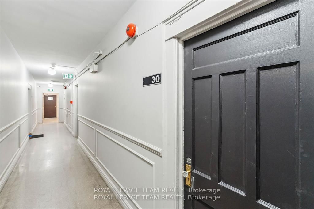 407 ELGIN Street 30, Ottawa Centre, ON K2P 1N2 photo 2