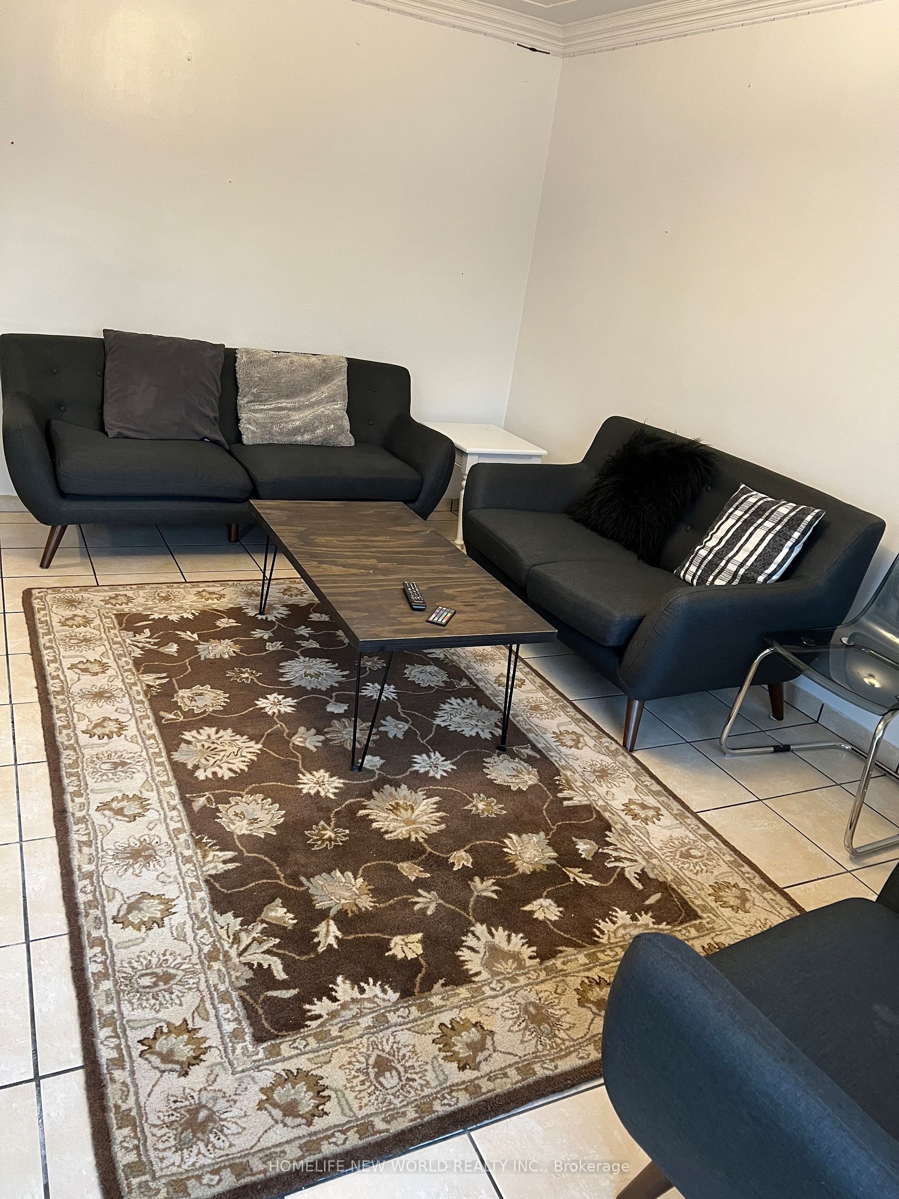 235 Bernard Avenue, London East, ON M2K 1Z4 photo 5