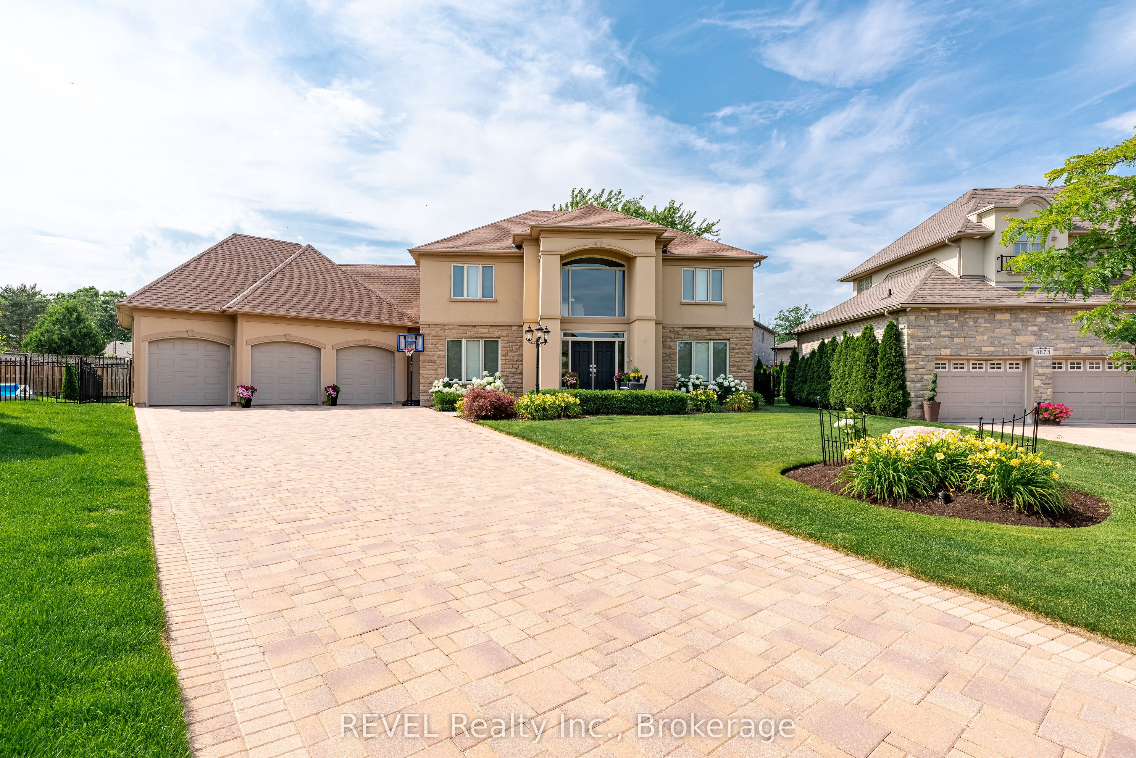 8881 Joseph Court, Niagara Falls, ON L2H 3P1 photo 5