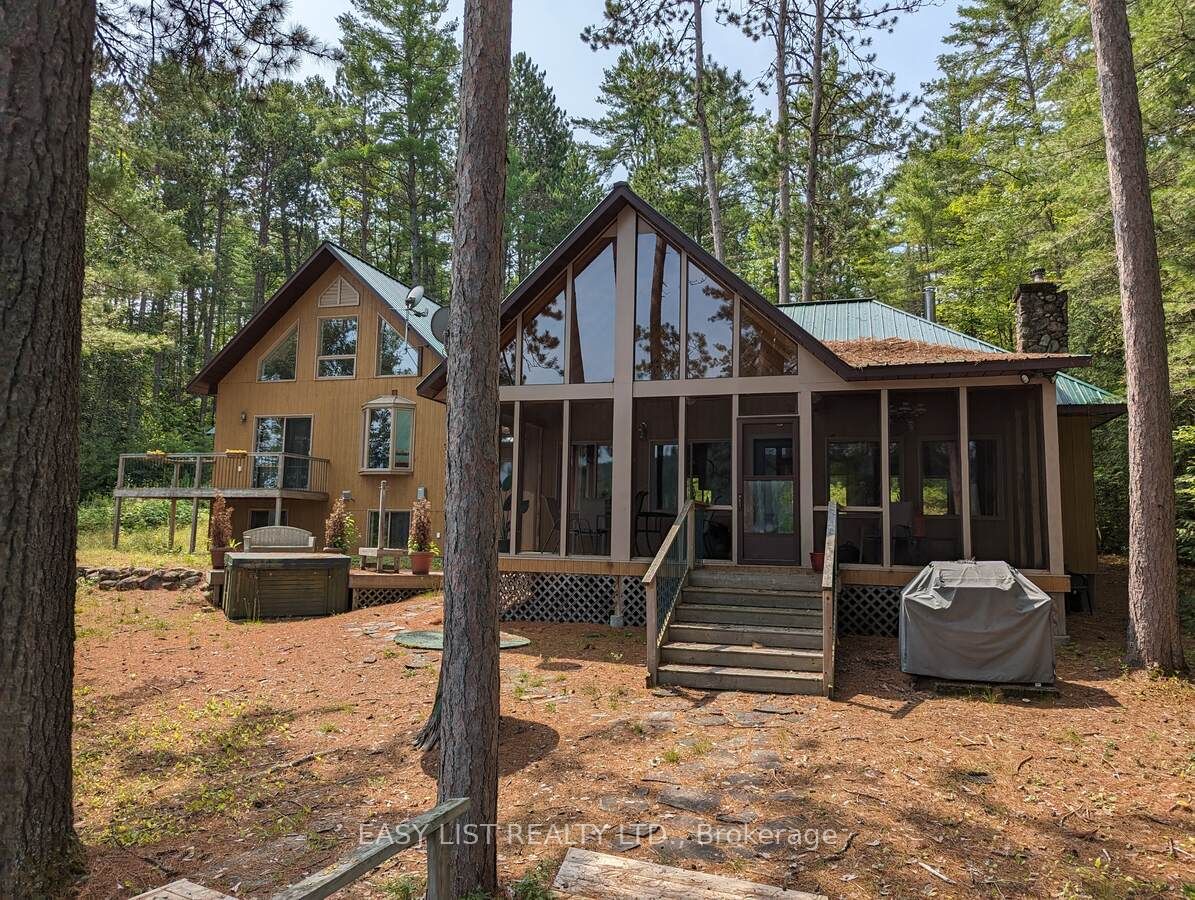 35692 Hwy 17, Laurentian Hills, ON K0J 1P0 photo 5