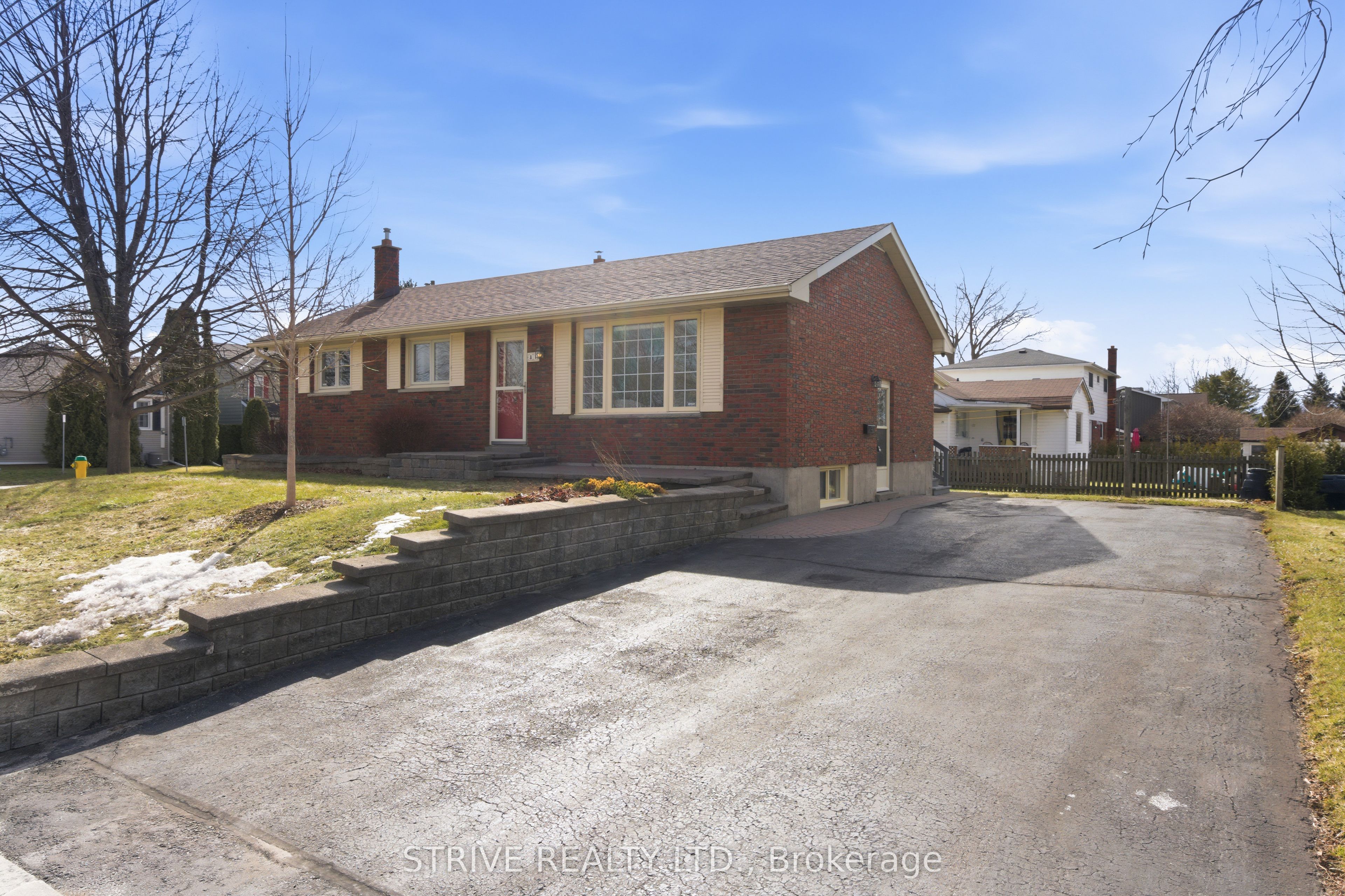 81 D'arcy Street, Cobourg, ON K9A 3Z7