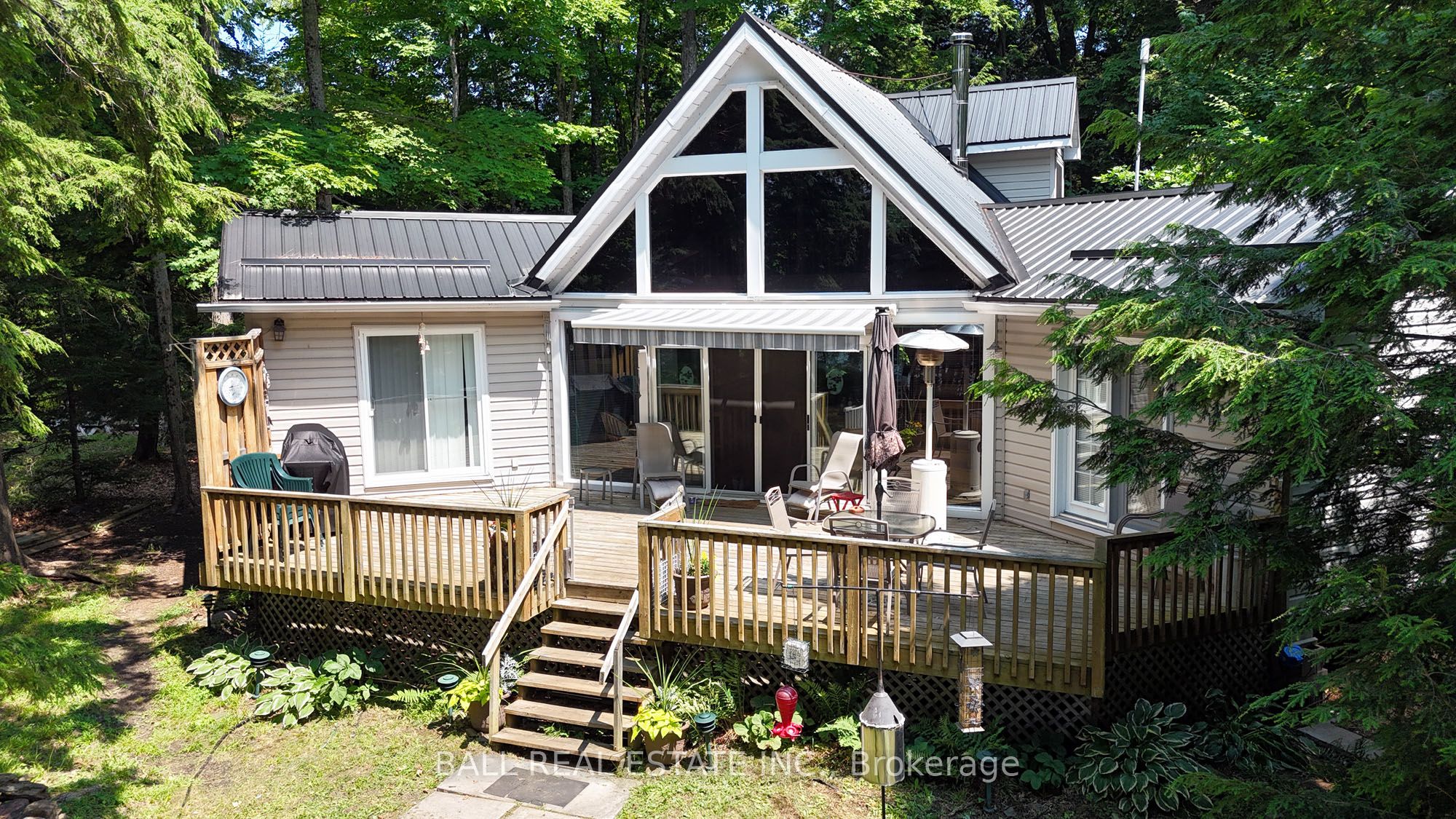 312 Limerick Lake, Limerick, ON K0L 1C0