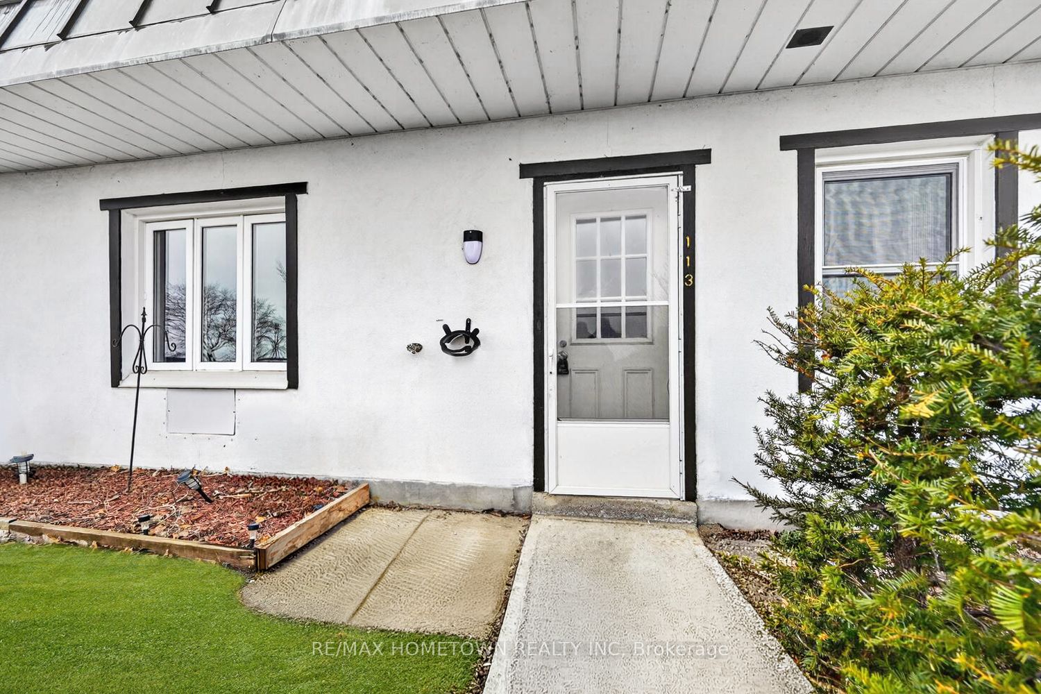 235 Water Street 113, Prescott, ON K0E 1T0 photo 2
