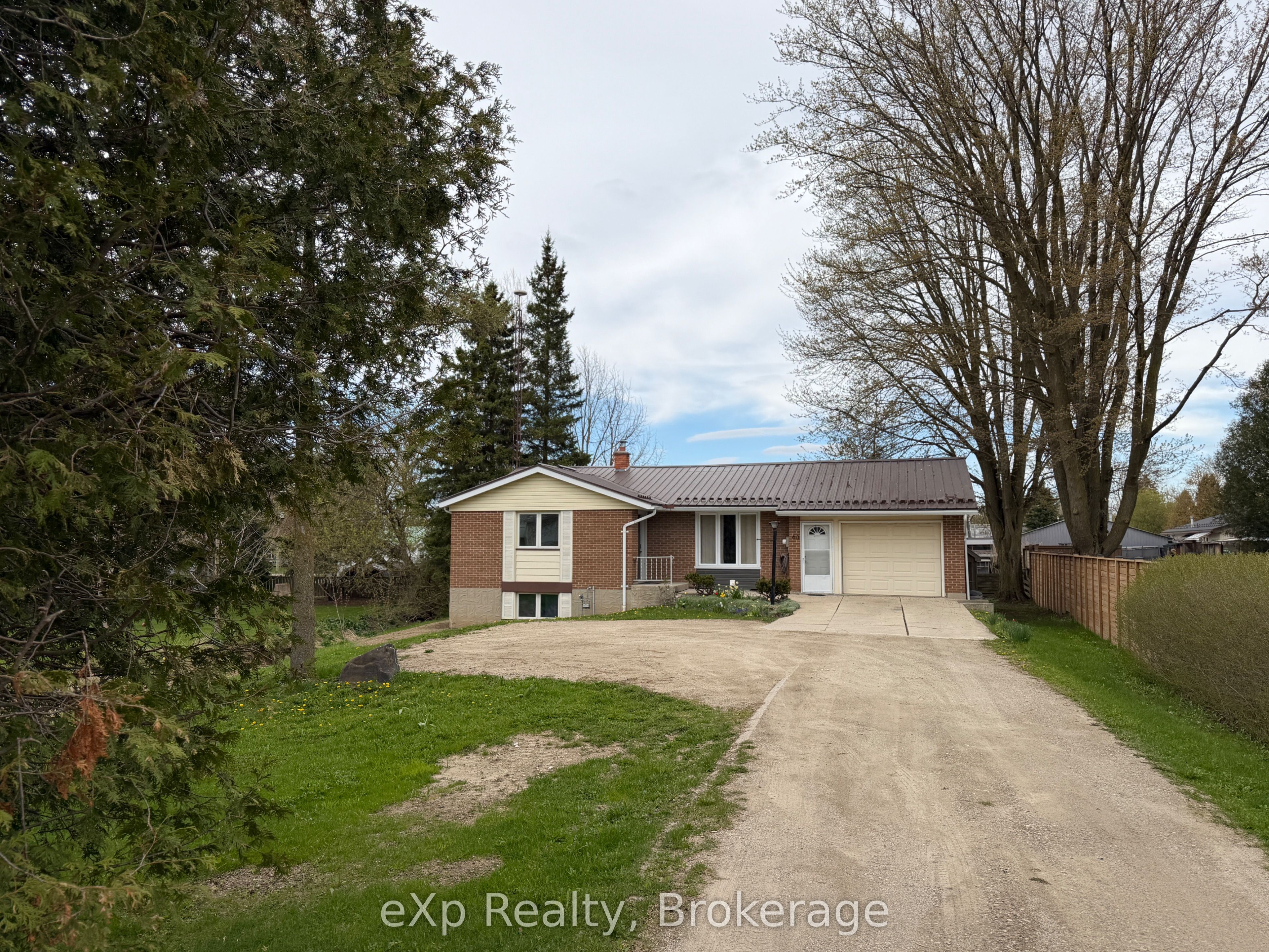 60 Main Street E, Mapleton, ON N0G 1P0 photo 5