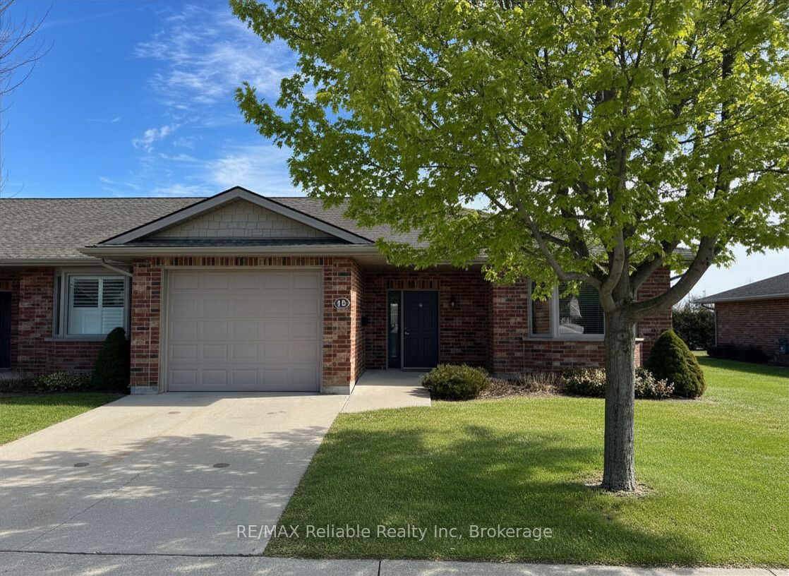 15 Bayfield Mews Lane, Bluewater, ON N0M 1G0