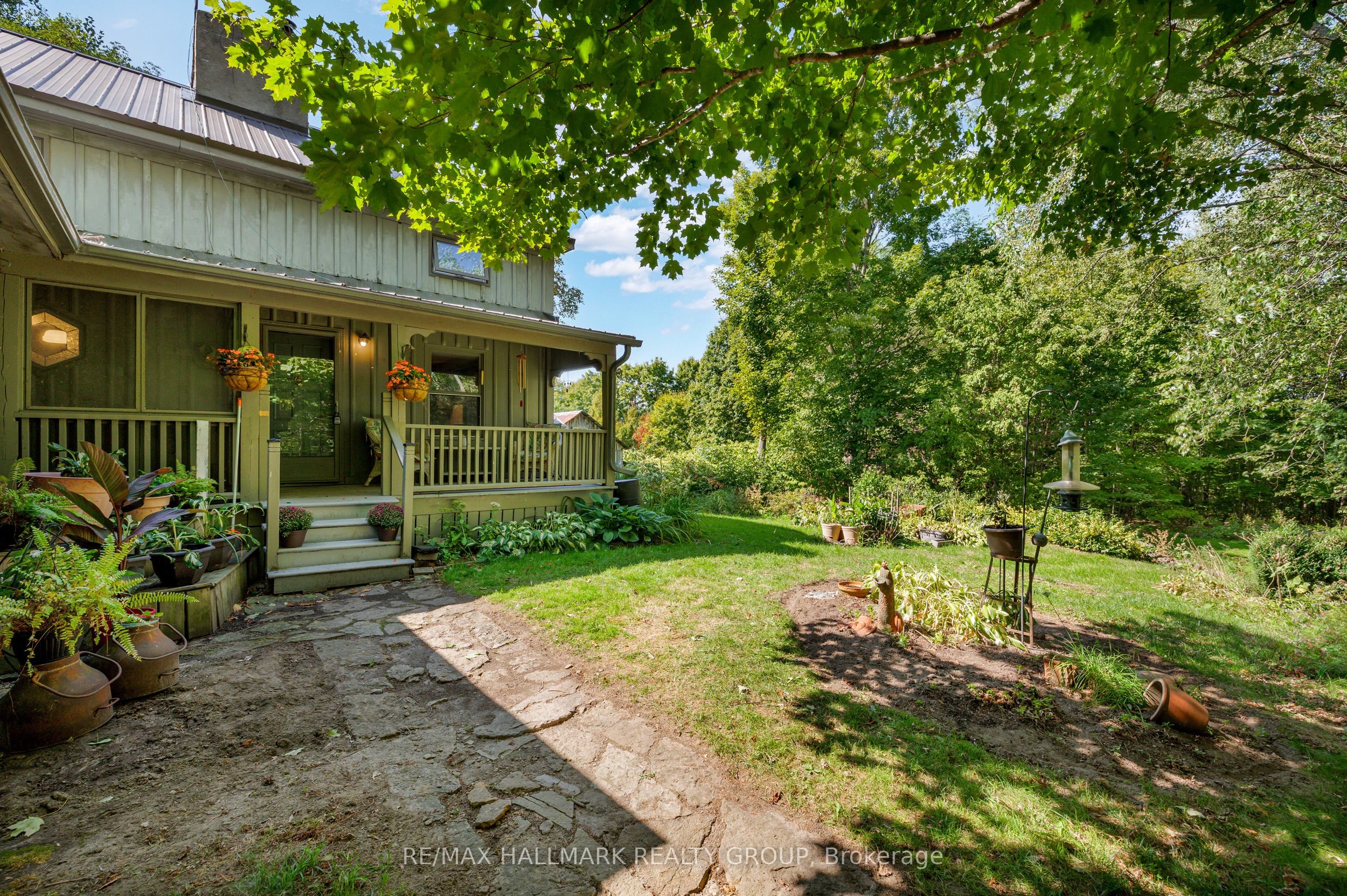 30 Ballycanoe Road, Front of Yonge, ON K0E 1R0 photo 5