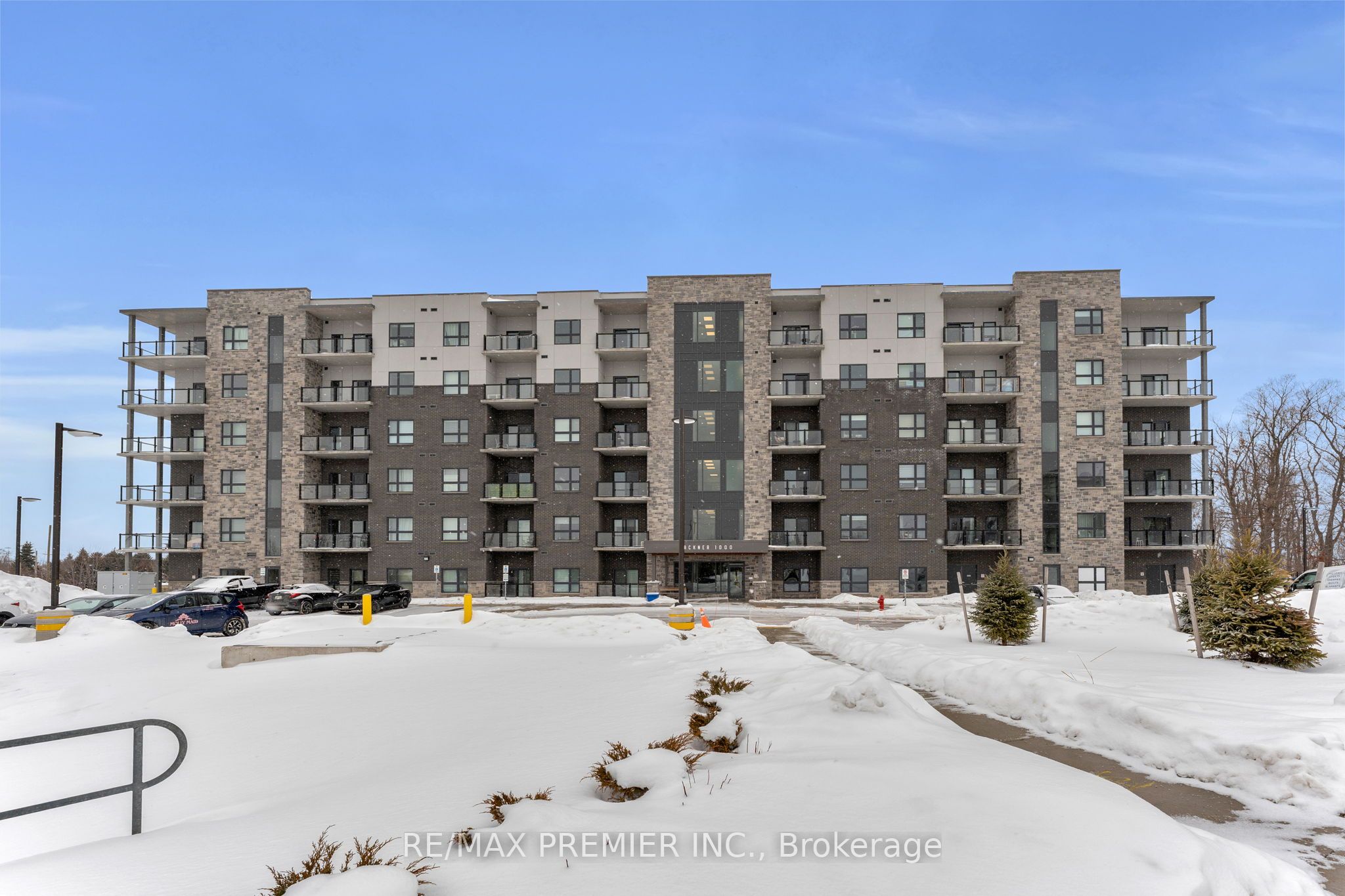1000 Lackner Place 215, Kitchener, ON N2A 0L9 photo 3