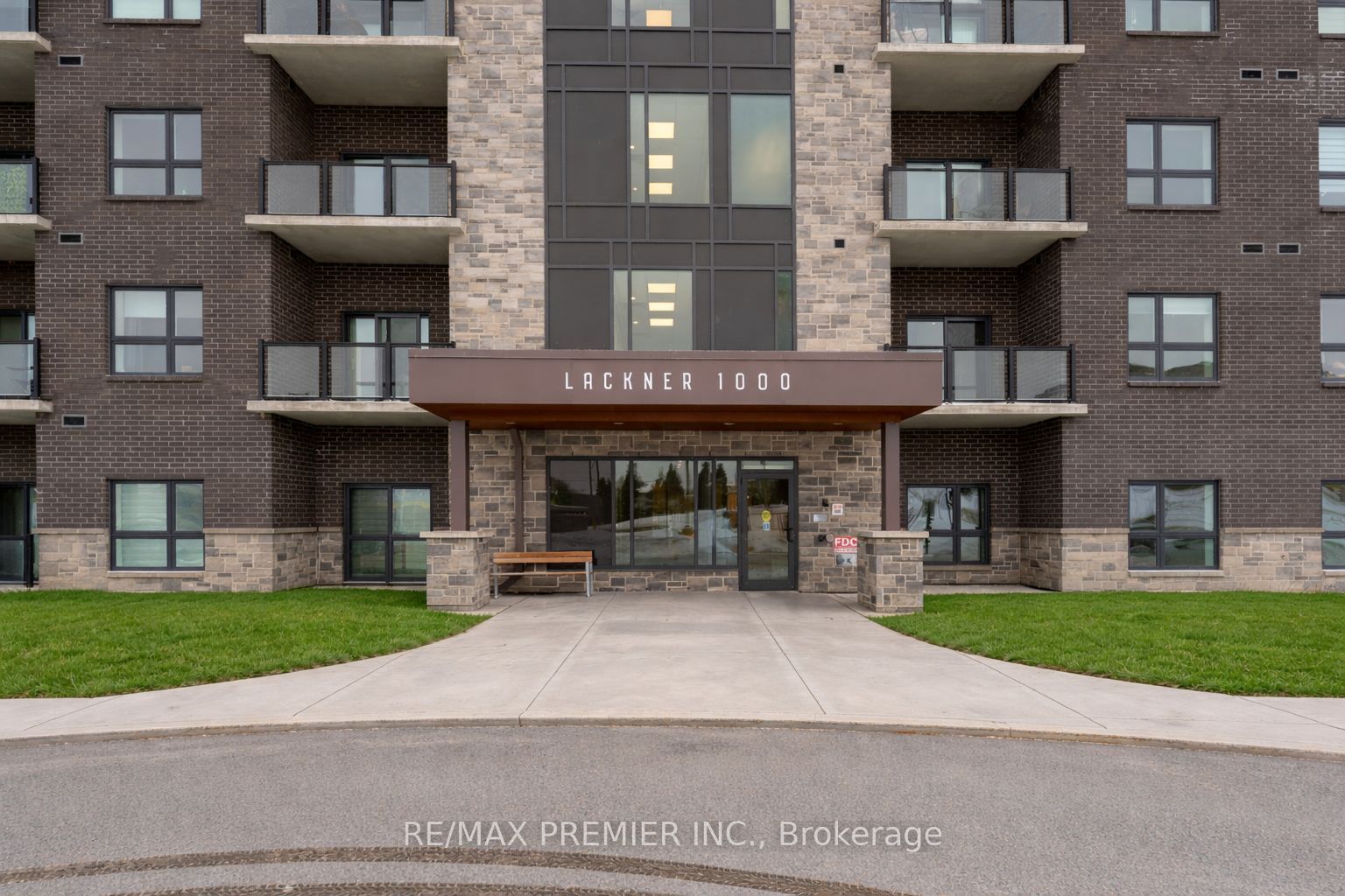 1000 Lackner Place 215, Kitchener, ON N2A 0L9 photo 5