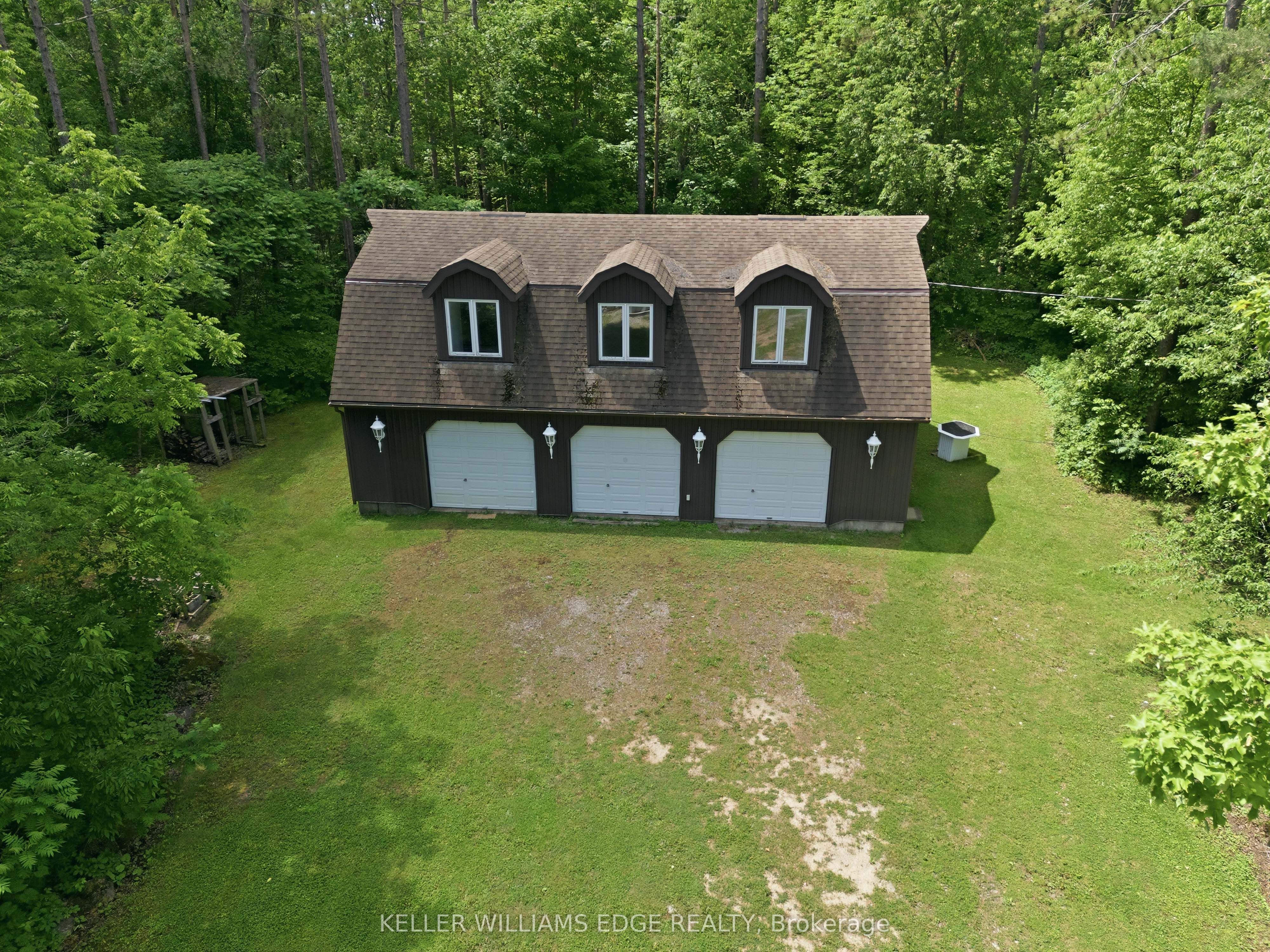 484 11TH CONCESSION Road E, Hamilton, ON L8B 1J1 photo 2