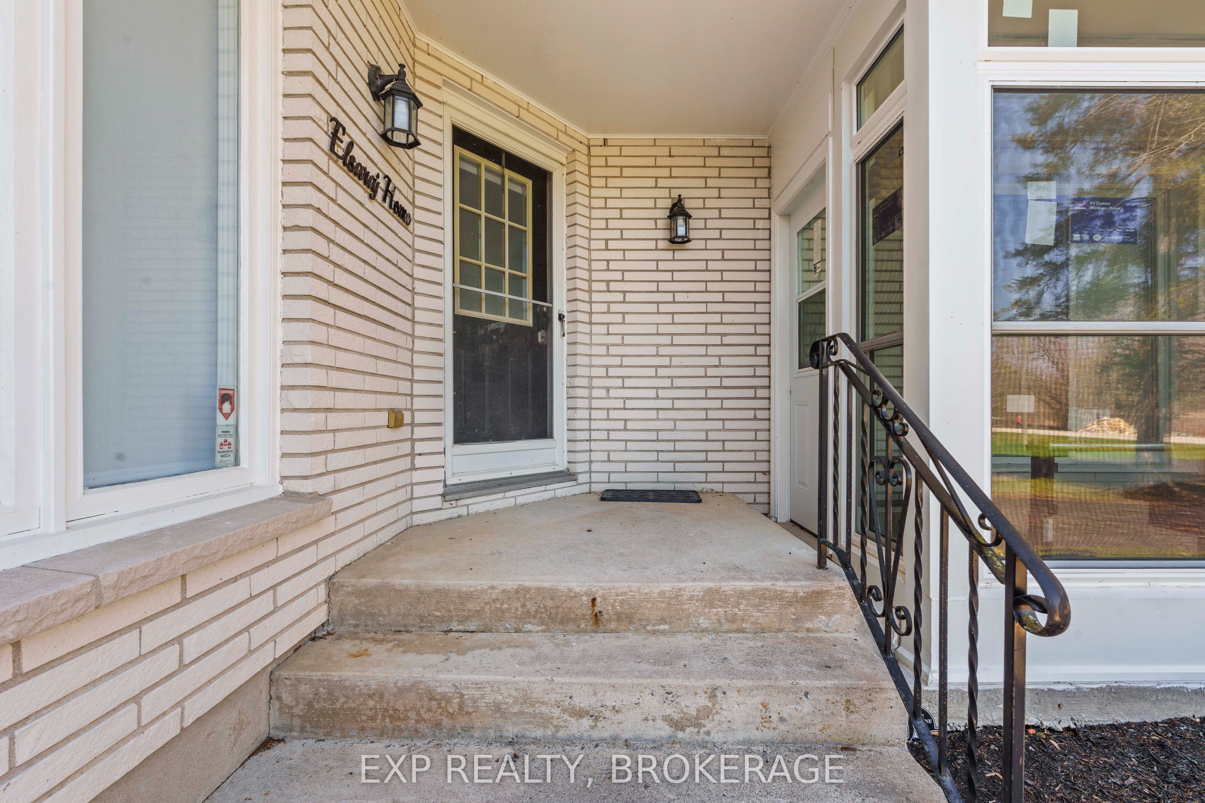 72 WILLOWBANK Road W, Front of Leeds & Seeleys Bay, ON K7G 2V5 photo 4