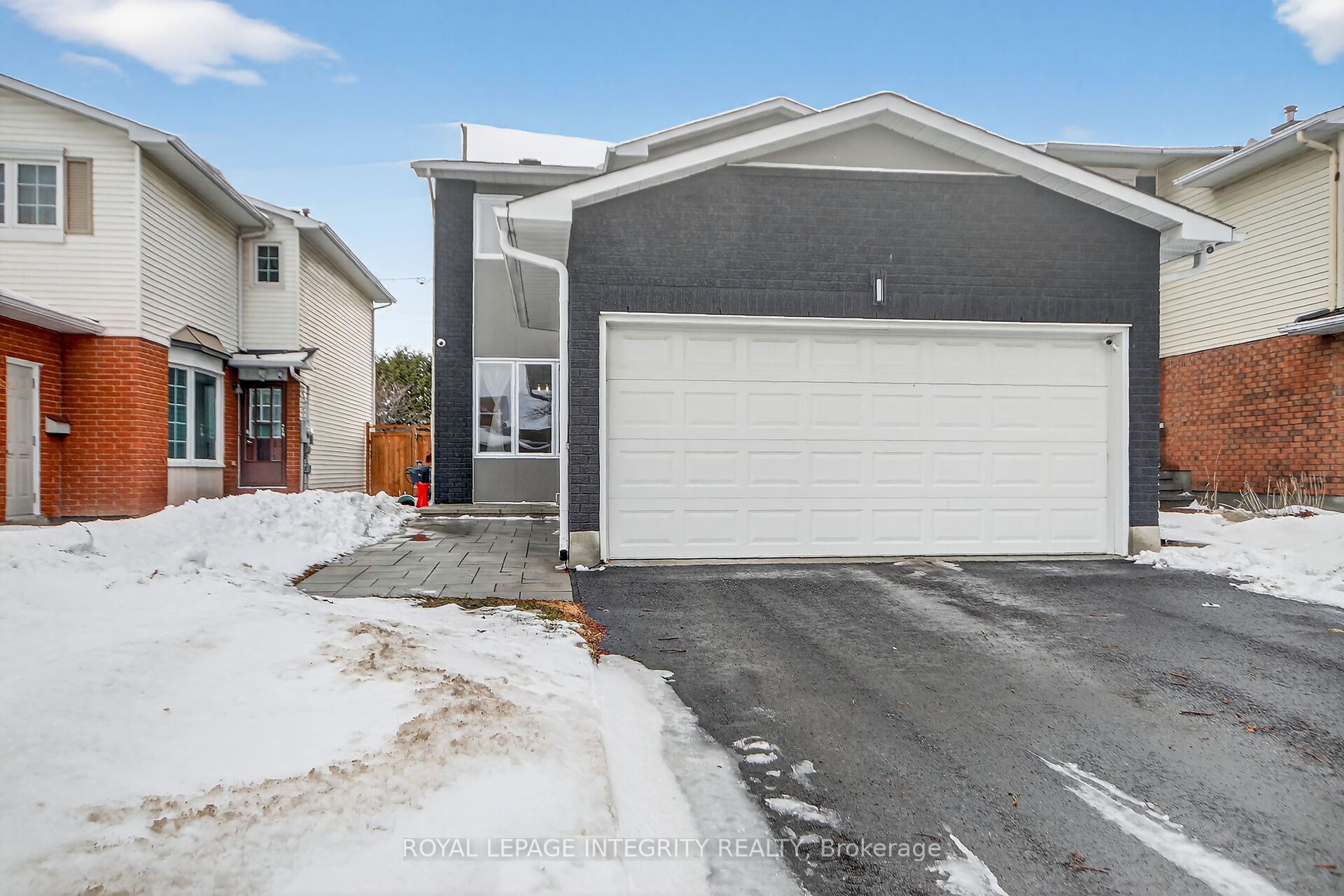 2092 Legrand Crescent, Orleans - Cumberland and Area, ON K1E 3T6 photo 3