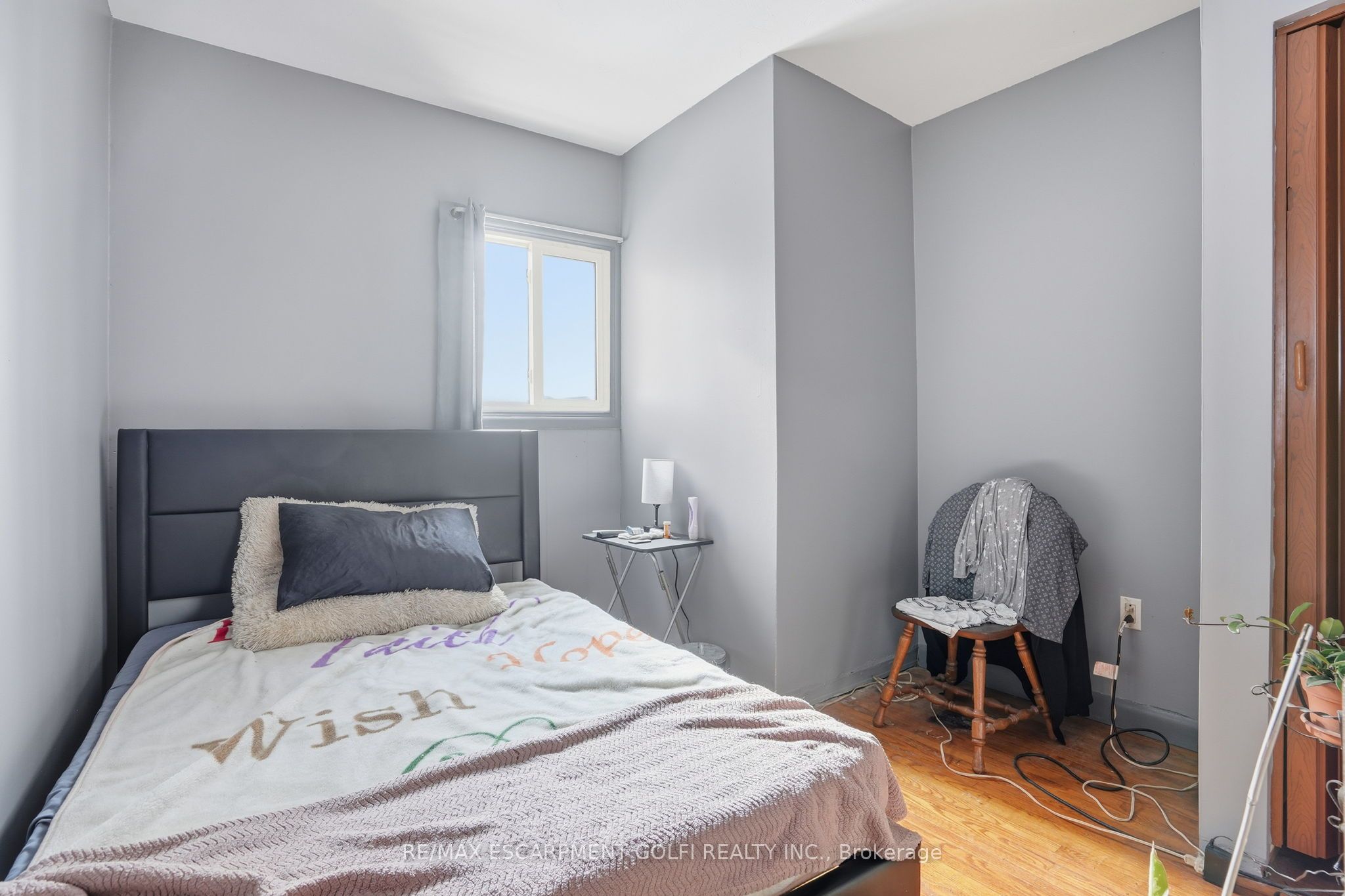 121 Gibson Avenue, Hamilton, ON L8L 6J9