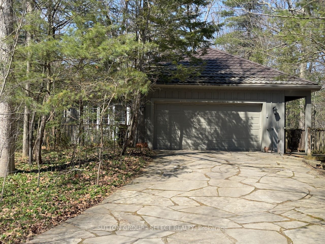 10297 Dogwood Crescent, Lambton Shores, ON N0M 1T0