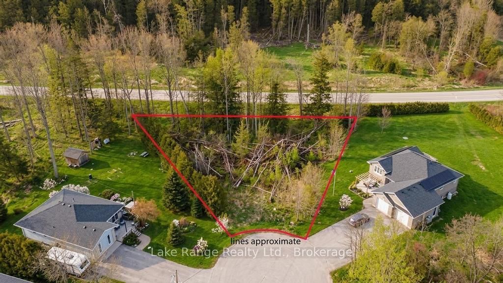 121 Onandago Place, Huron-Kinloss, ON N0G 2R0 photo 2