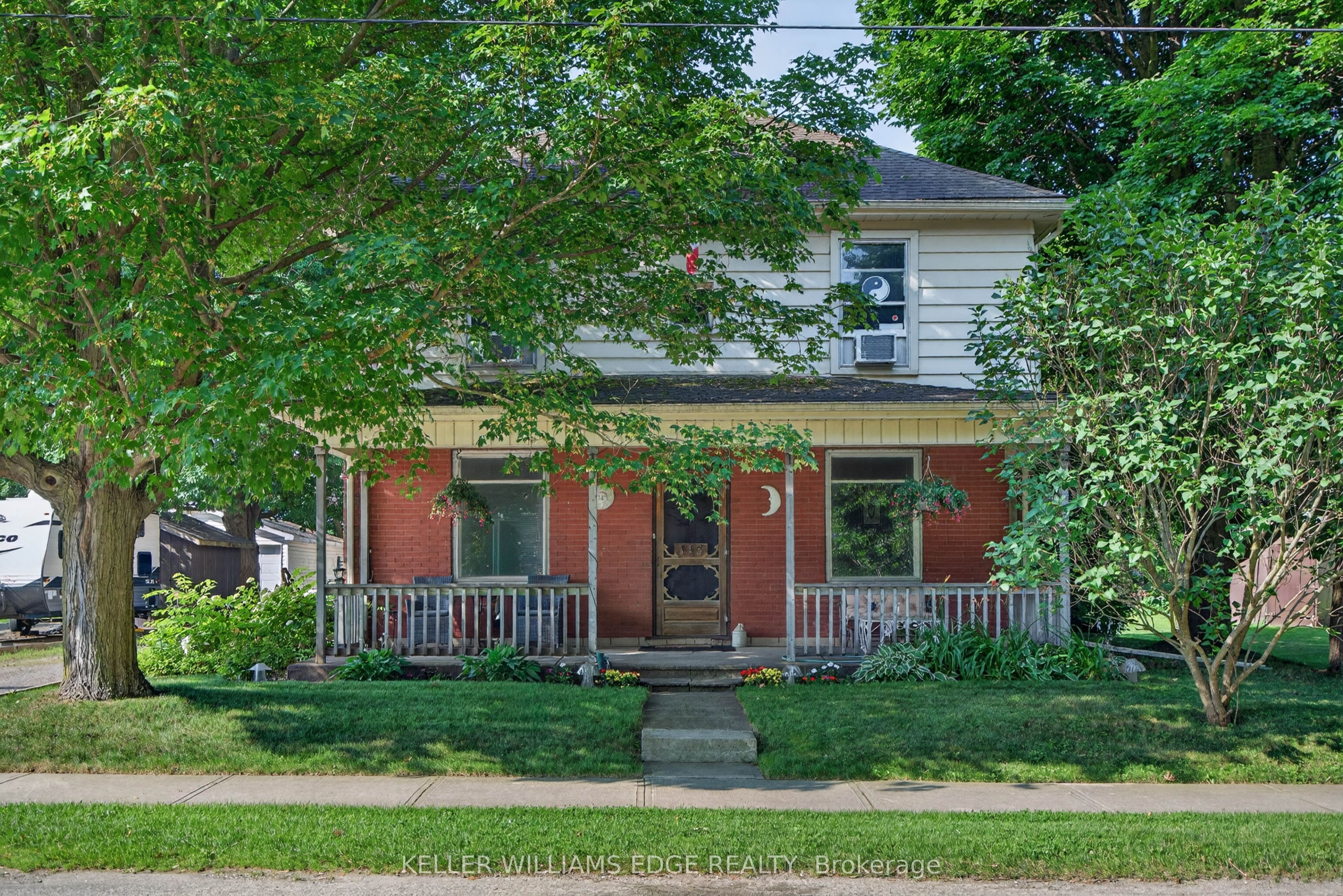 113 Freelton Road, Hamilton, ON L0R 1K0 photo 2
