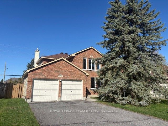 97 Huntsman Crescent, Kanata, ON K2M 1H8 photo 4