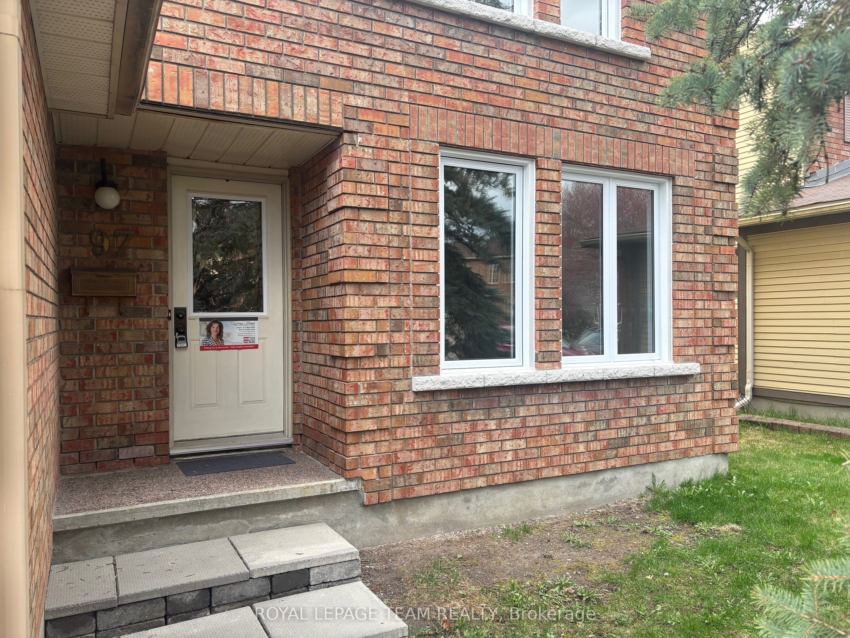 97 Huntsman Crescent, Kanata, ON K2M 1H8 photo 5