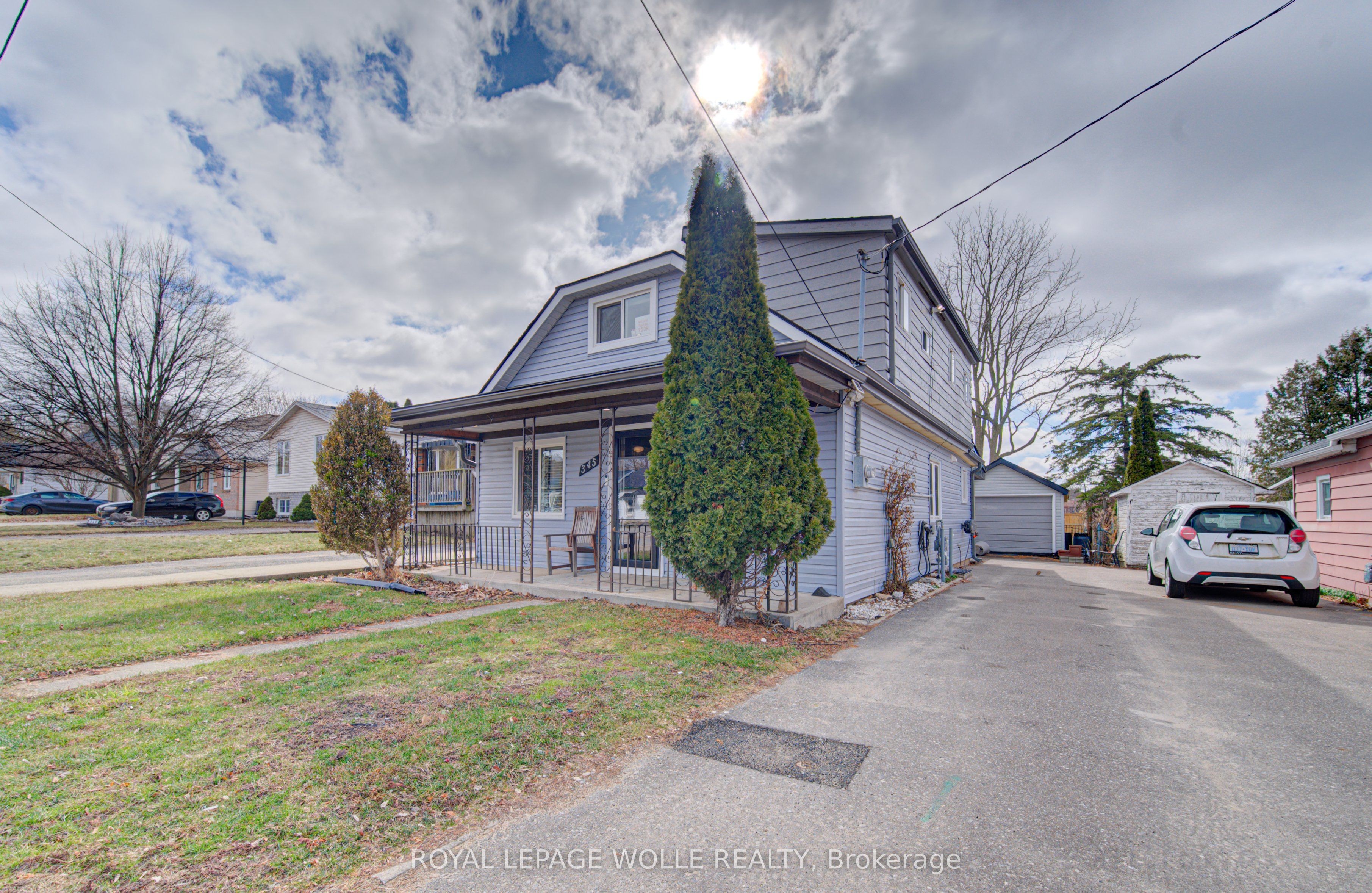 345 Nelson Street, Brantford, ON N3S 4E3 photo 4